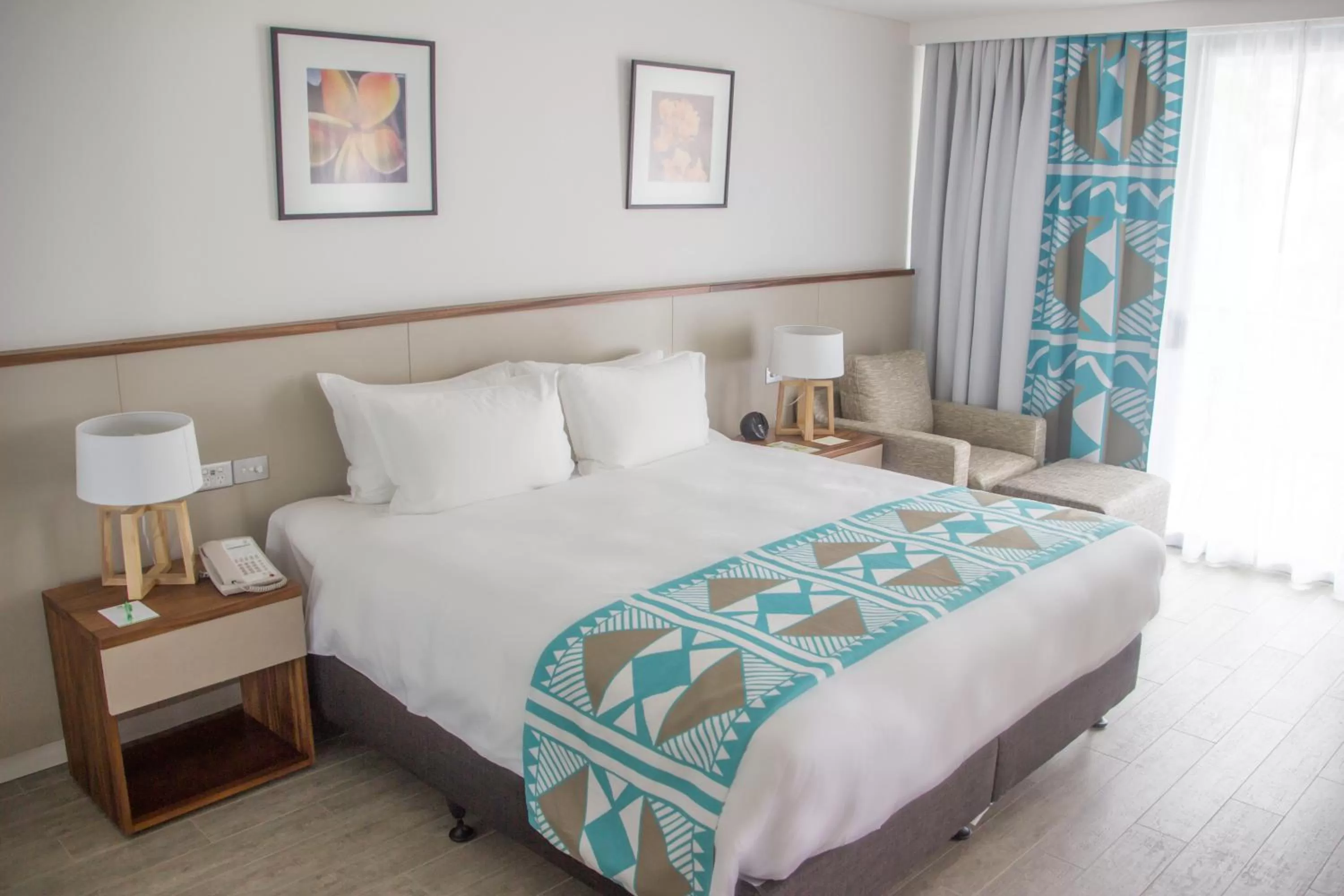 Bedroom, Bed in Holiday Inn Suva by IHG