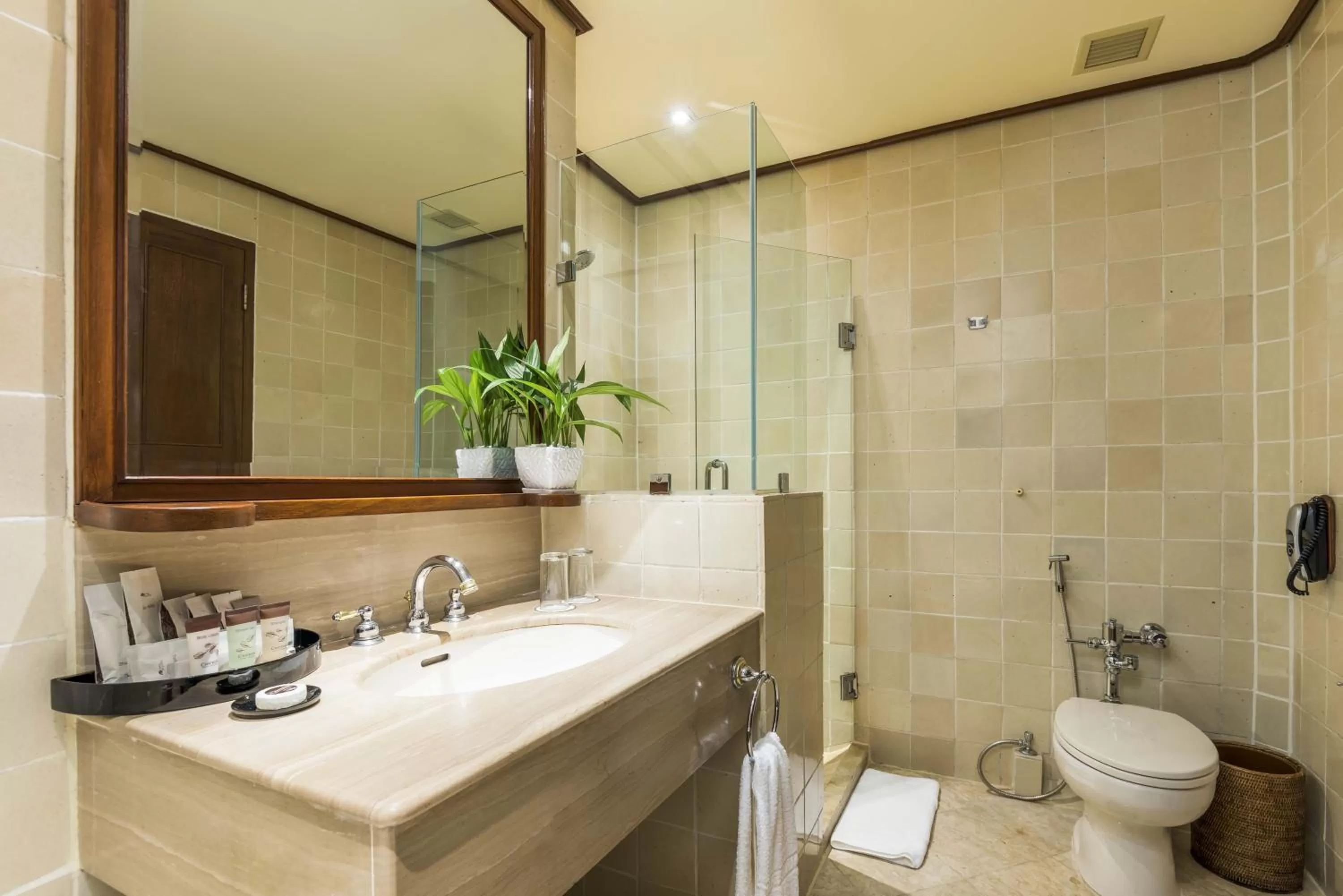 Shower in Chatrium Hotel Royal Lake Yangon