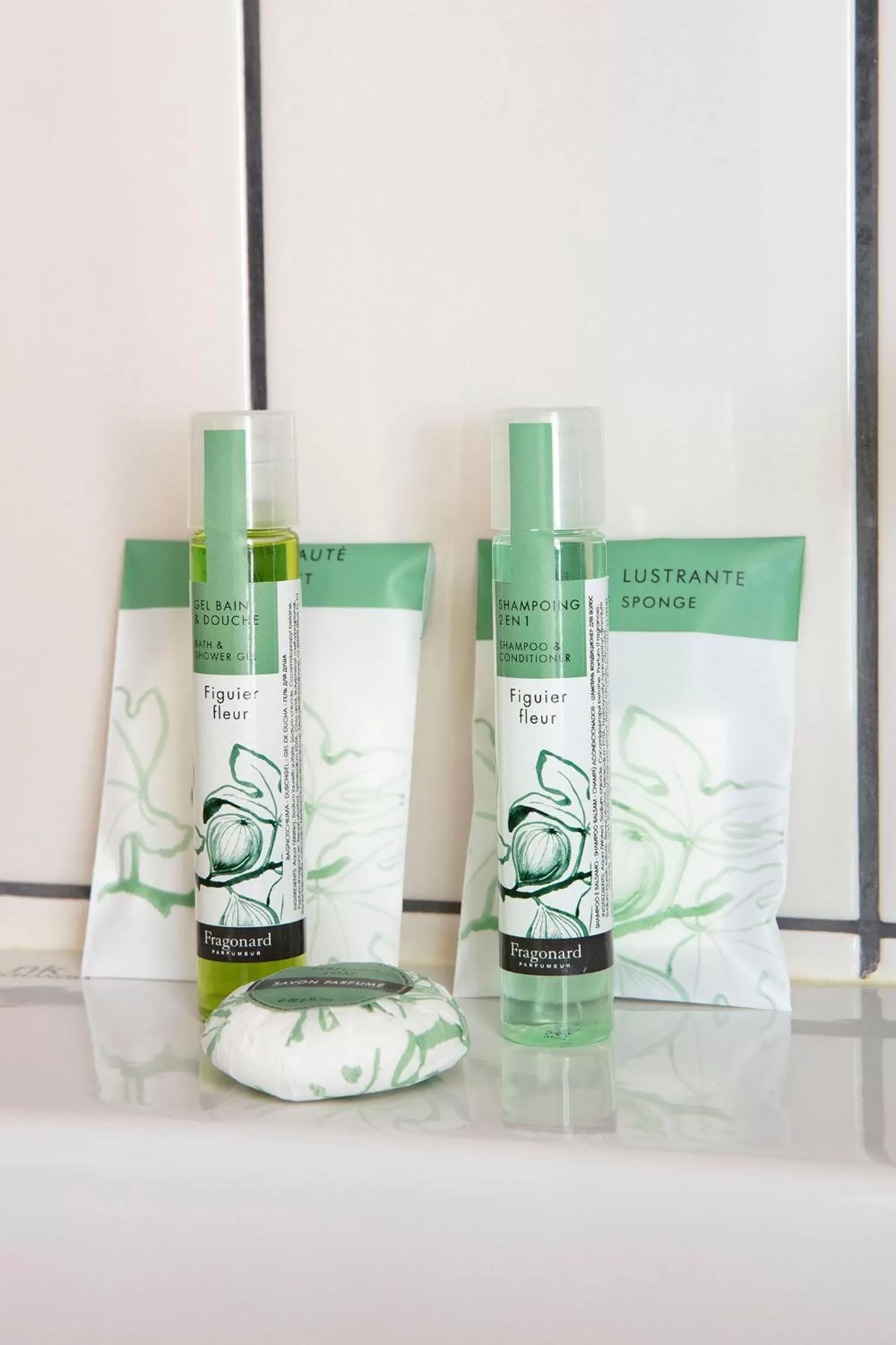 Bathroom in Hotel Bastille Speria