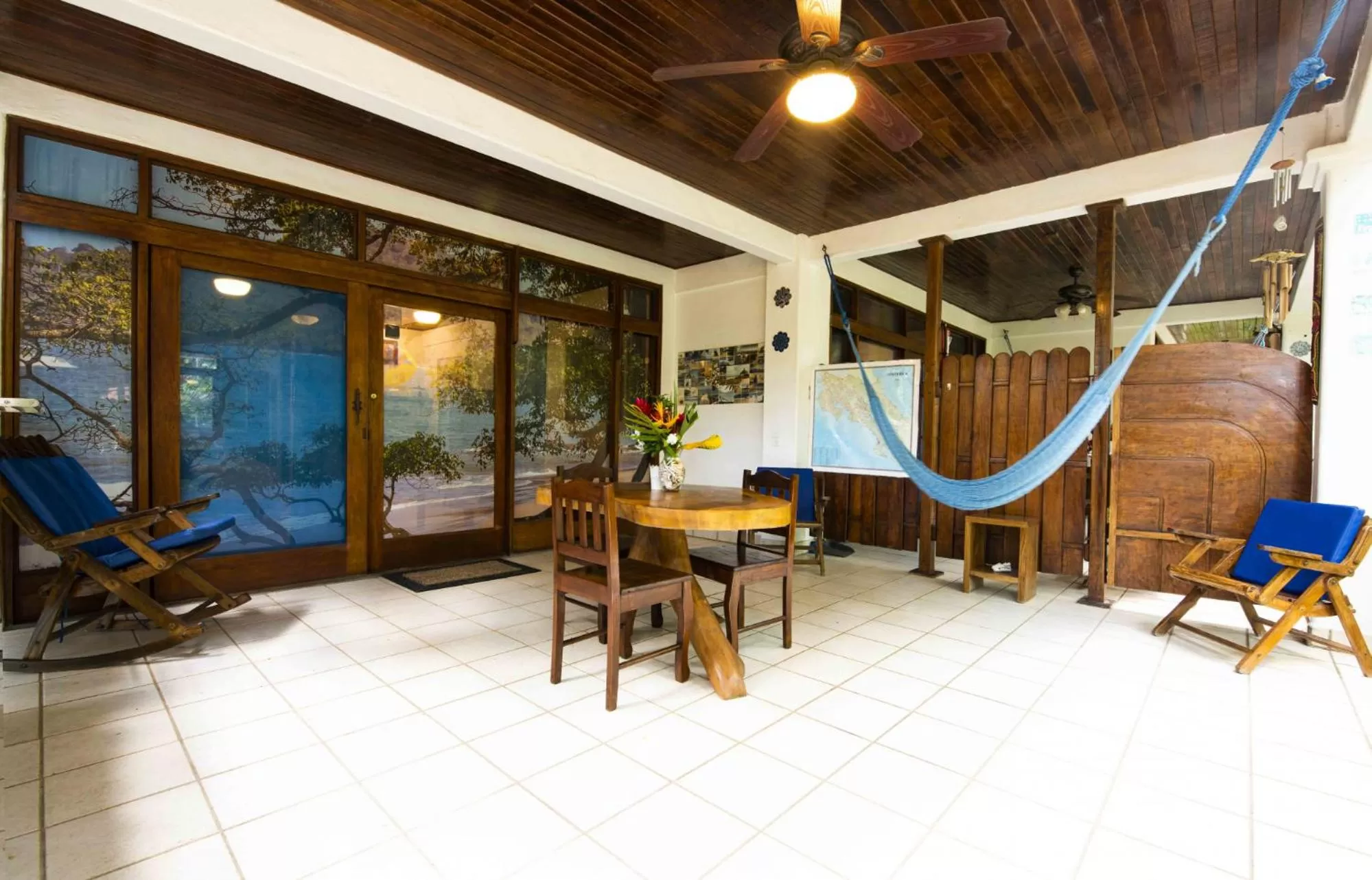 Casa Sueca Hotel - At the Beach