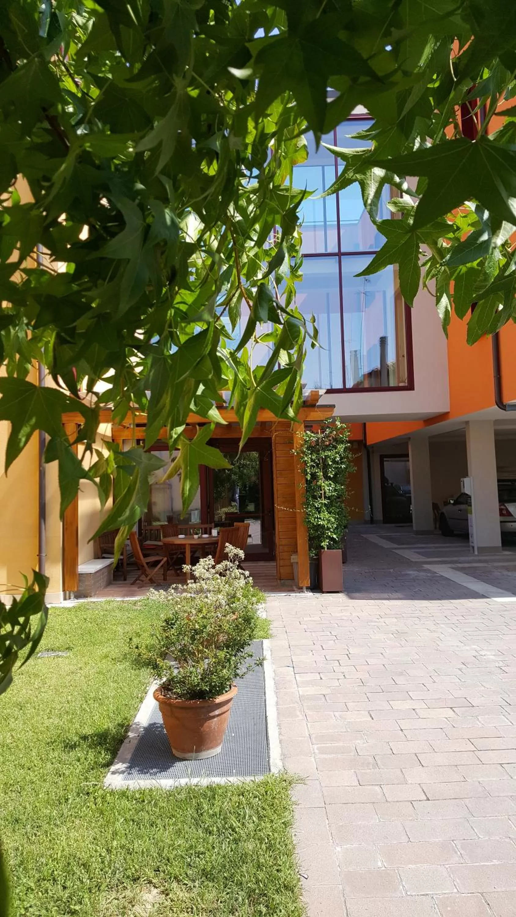 Property building in UNAHOTELS Eco Hotel Villa Costanza Venezia