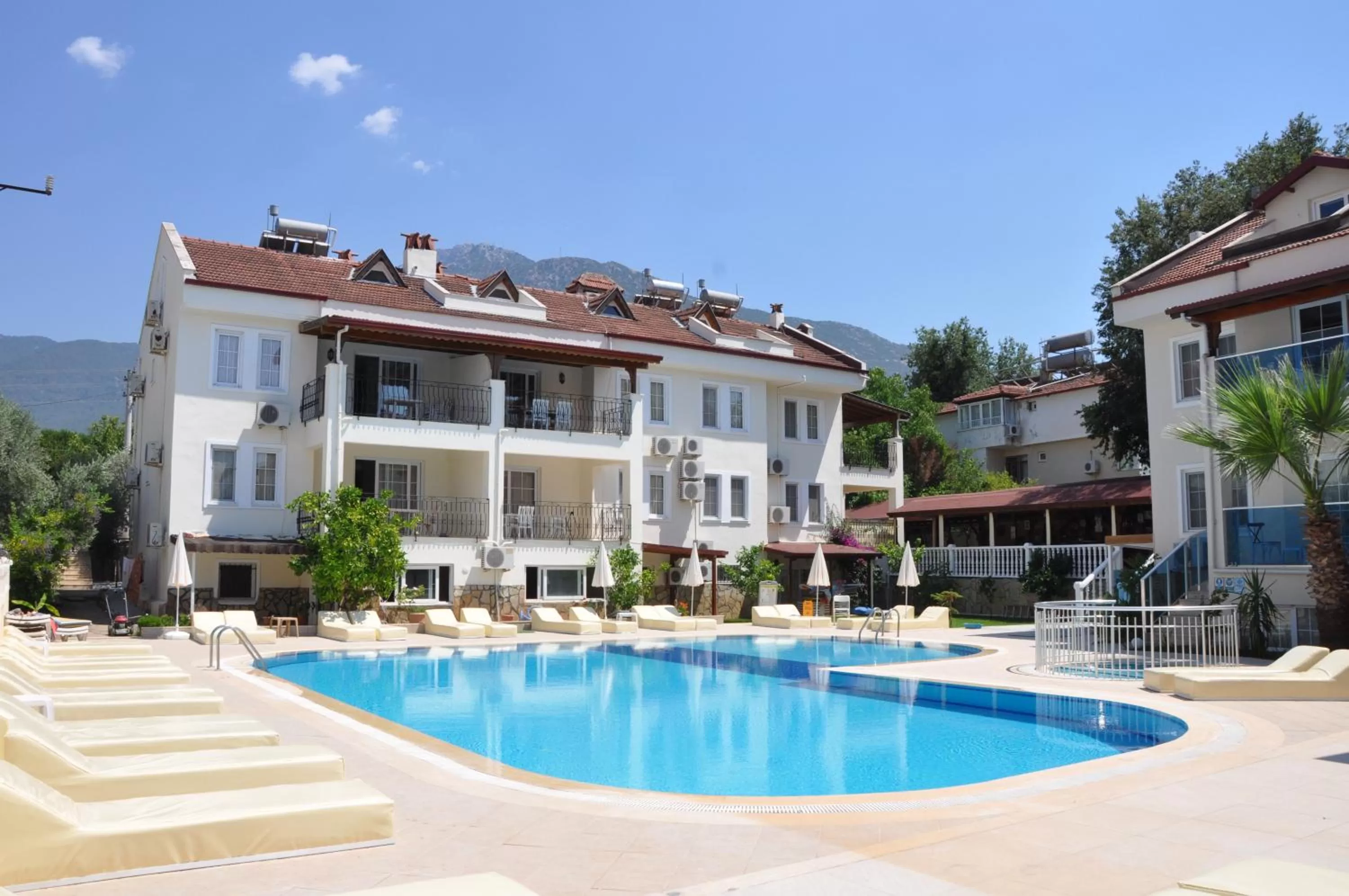 Property building in Tayfun Apart Hotel
