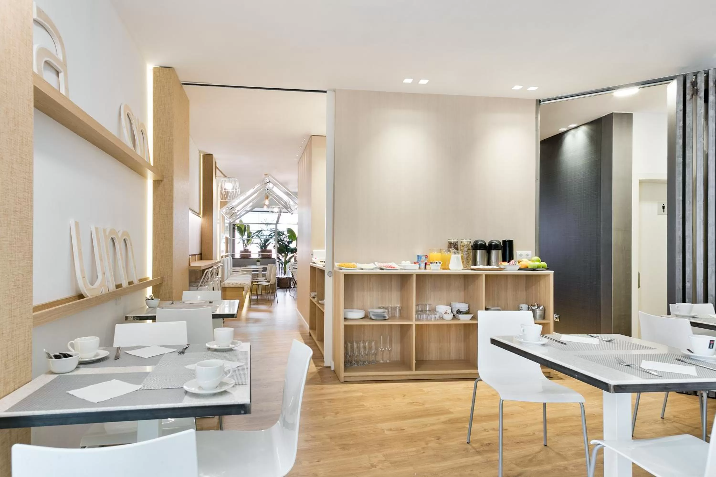 Area and facilities in Hotel Acta Laumon