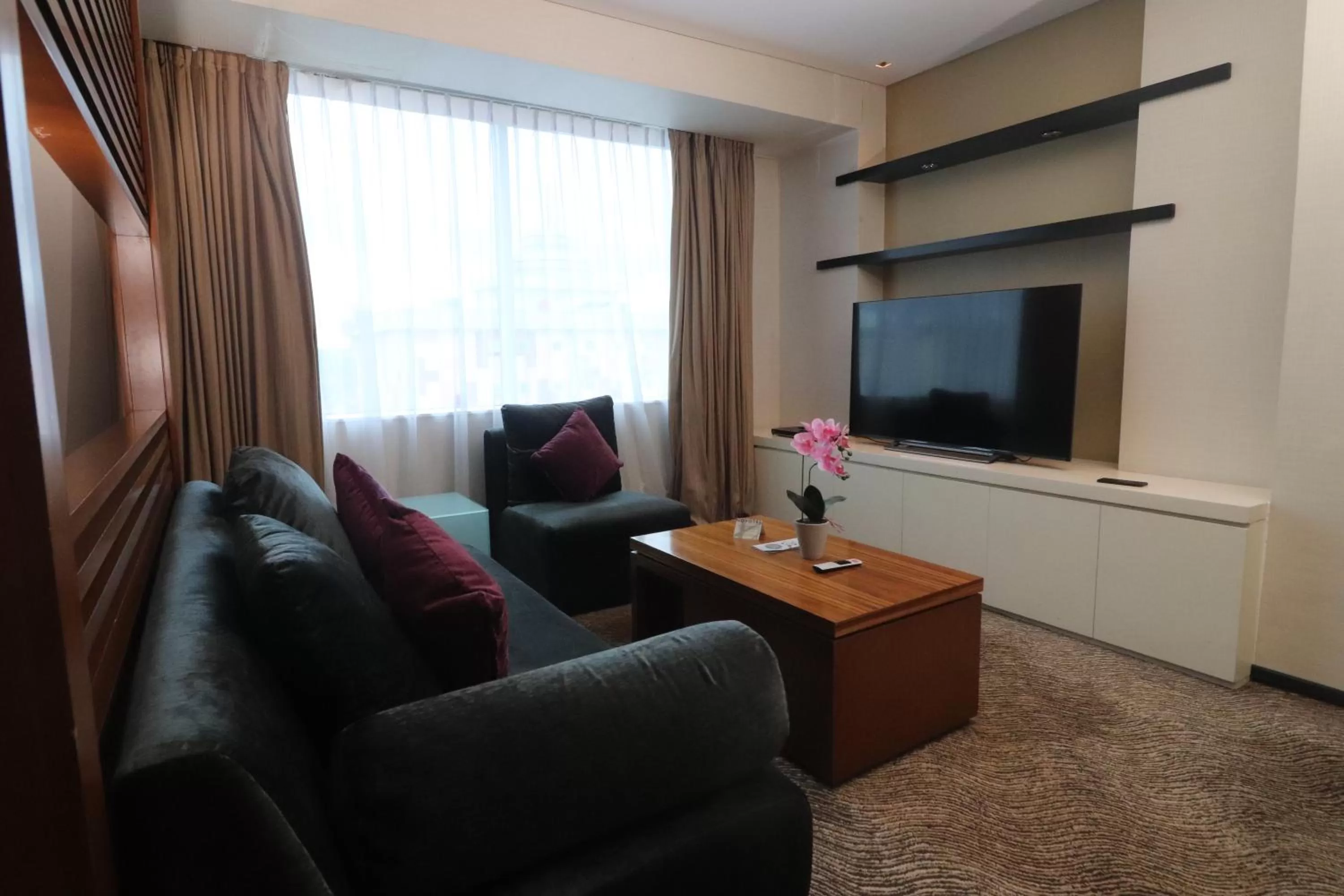 Living room in Novotel Balikpapan