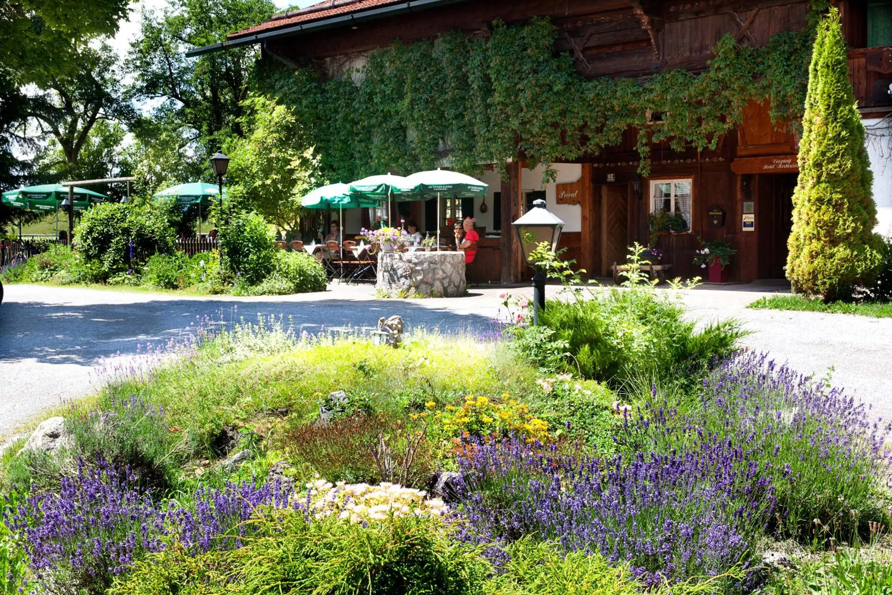 Facade/entrance in Landhotel Huberhof