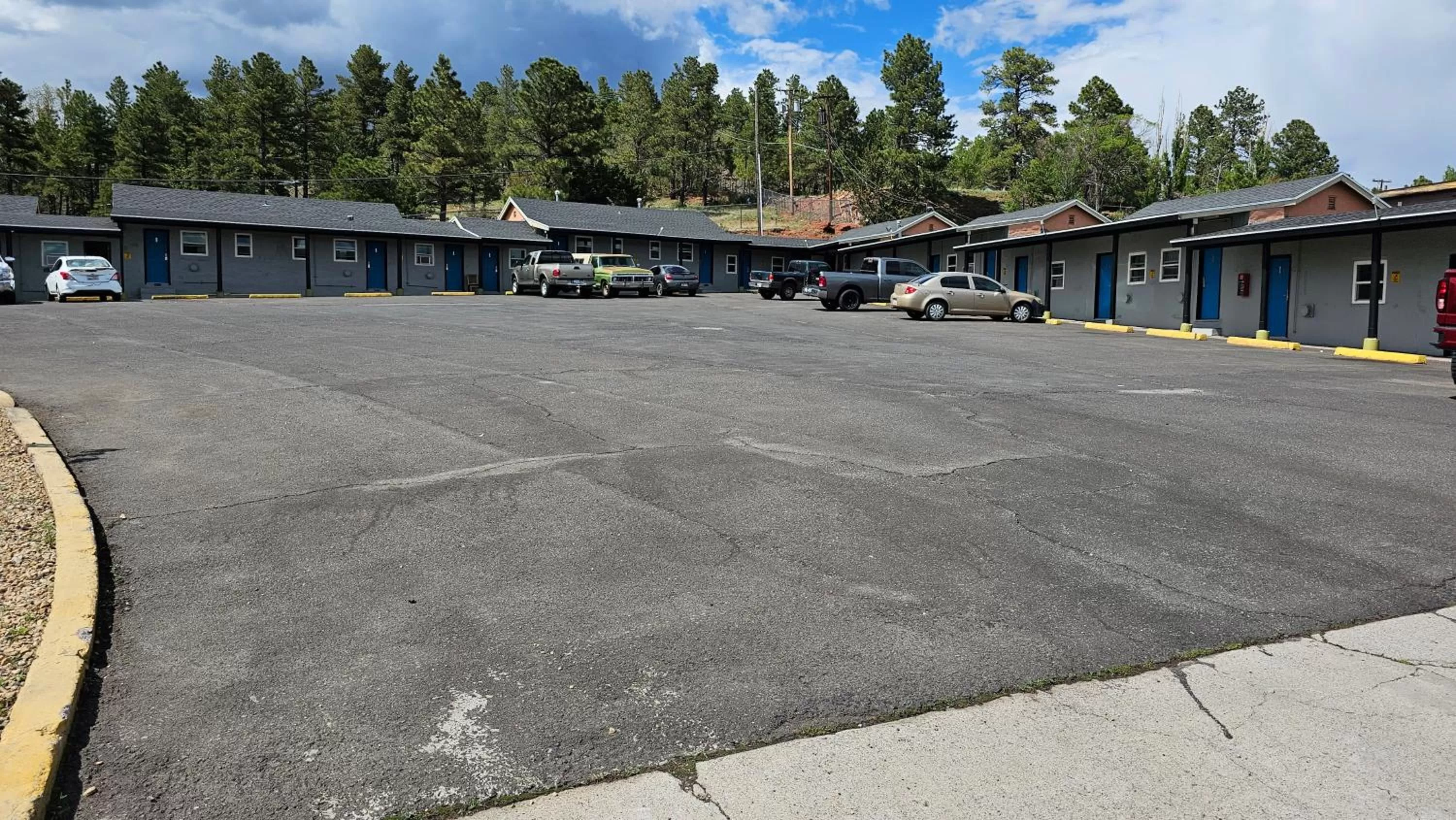 Property building in Travelers Inn