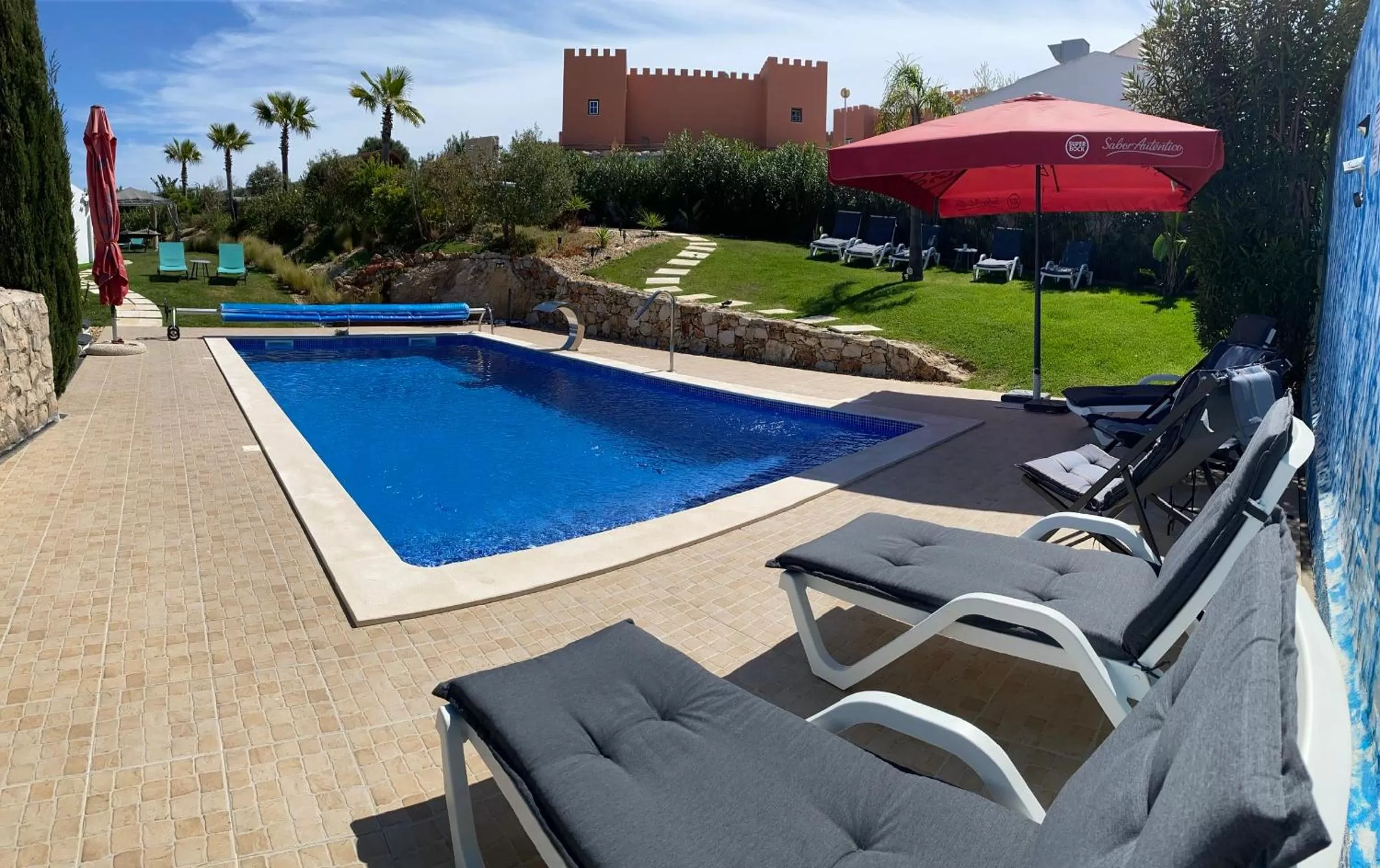 Patio in Carvoeiro B&B and SPA