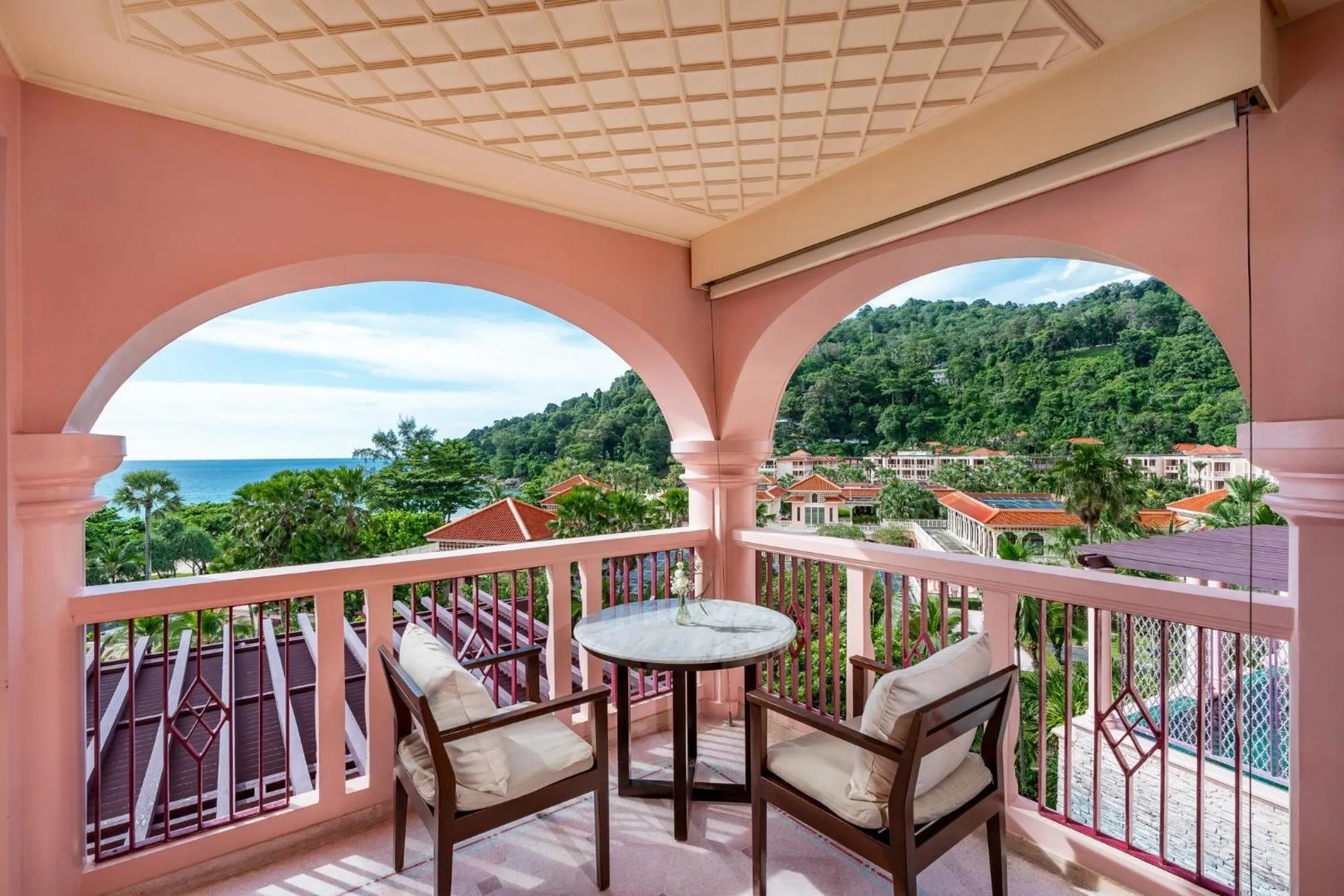 Photo of the whole room in Centara Grand Beach Resort Phuket