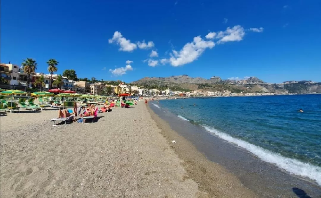 Beach in B&B La Norma