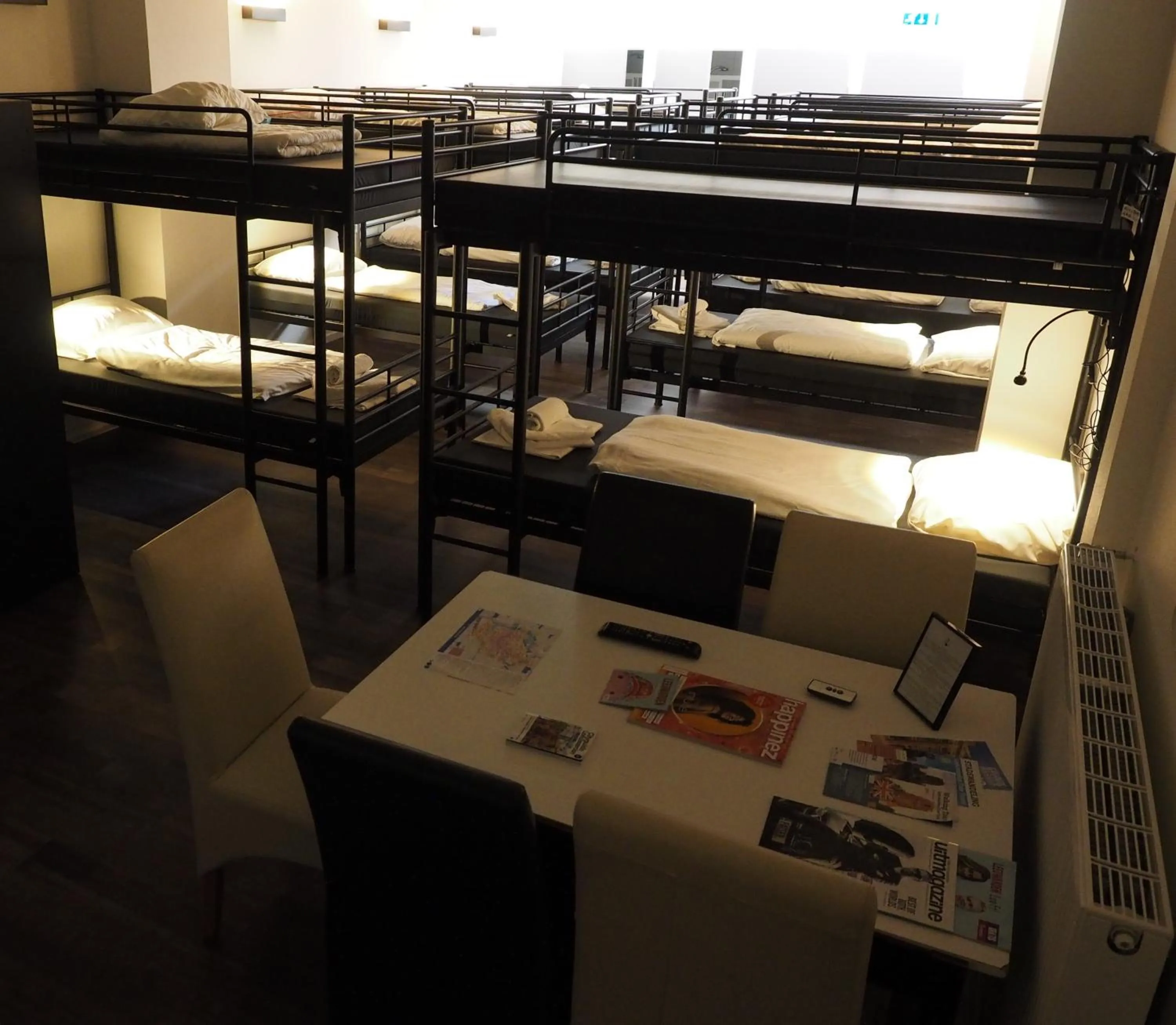 People in Hotel 't Anker