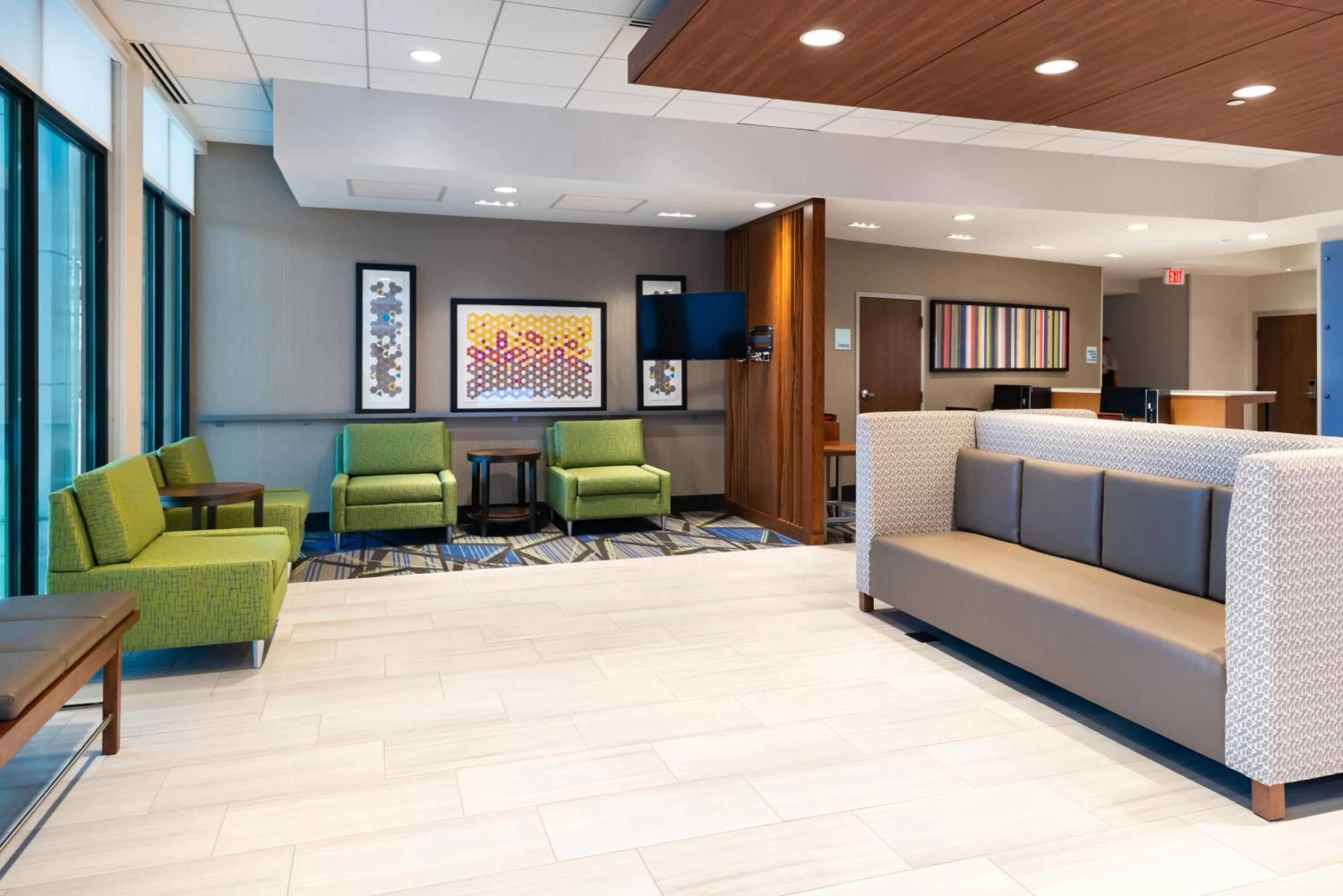 Property building in Holiday Inn Express & Suites - Romeoville - Joliet North by IHG