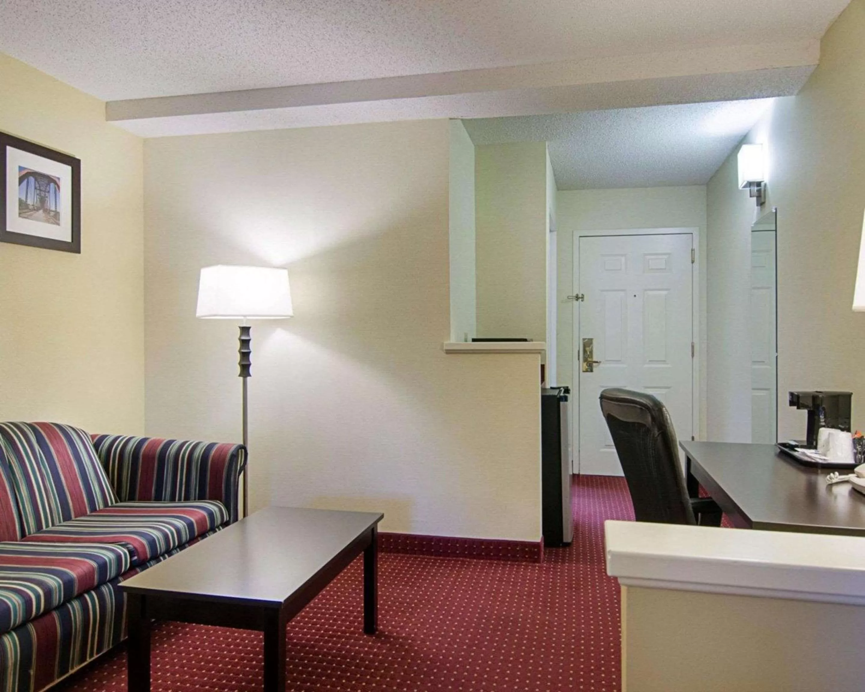 Photo of the whole room in Quality Inn & Suites Little Rock West