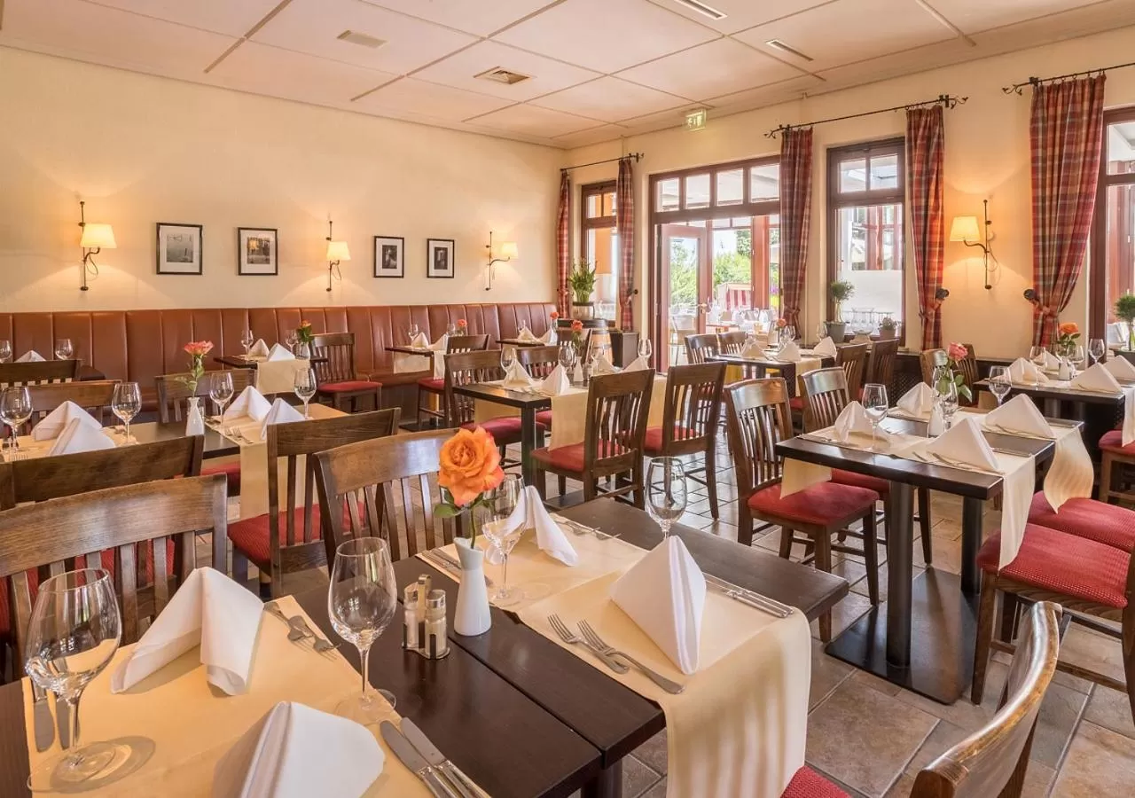 Restaurant/places to eat in Ringhotel Warnemünder Hof