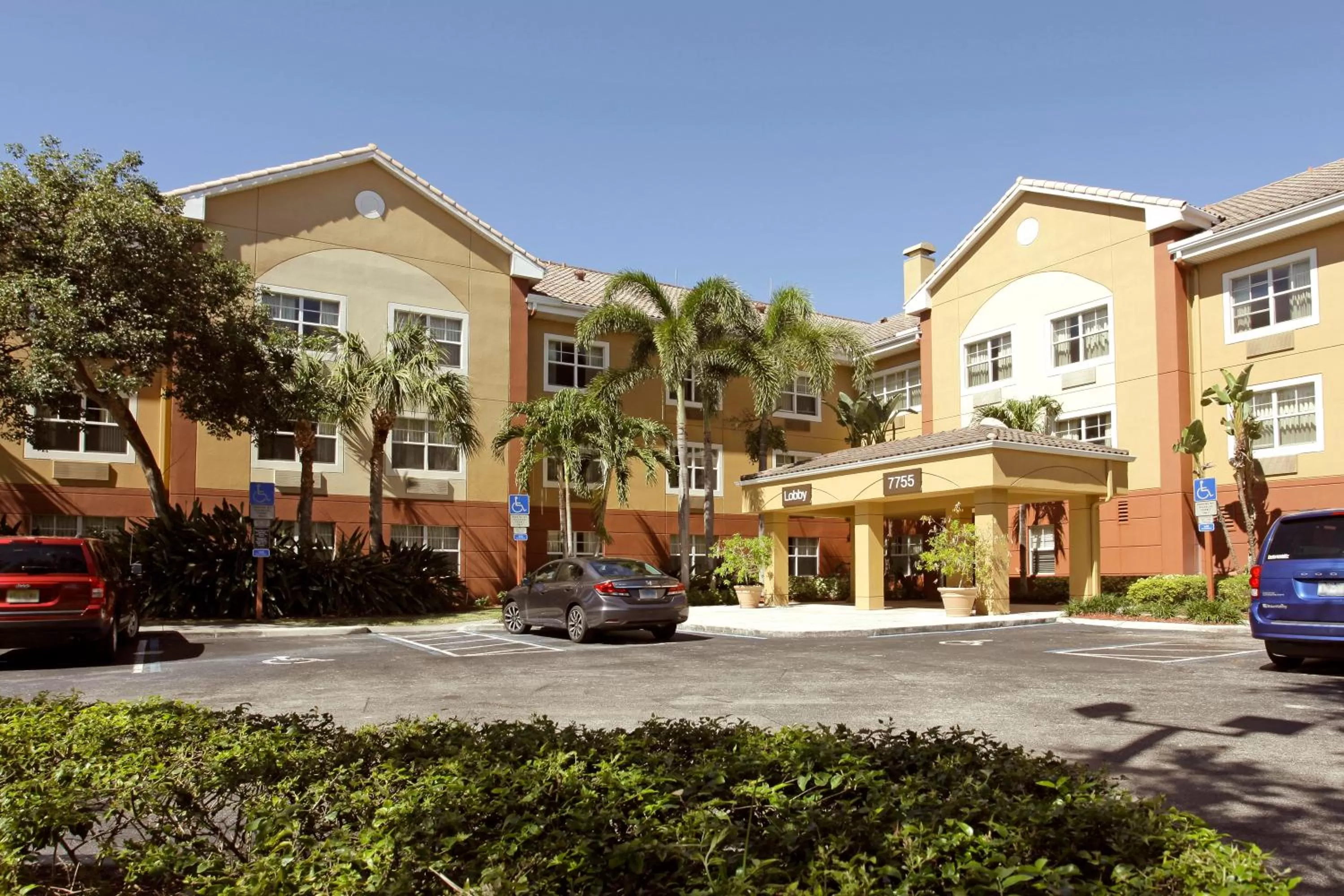 Property building in Extended Stay America Suites - Fort Lauderdale - Plantation