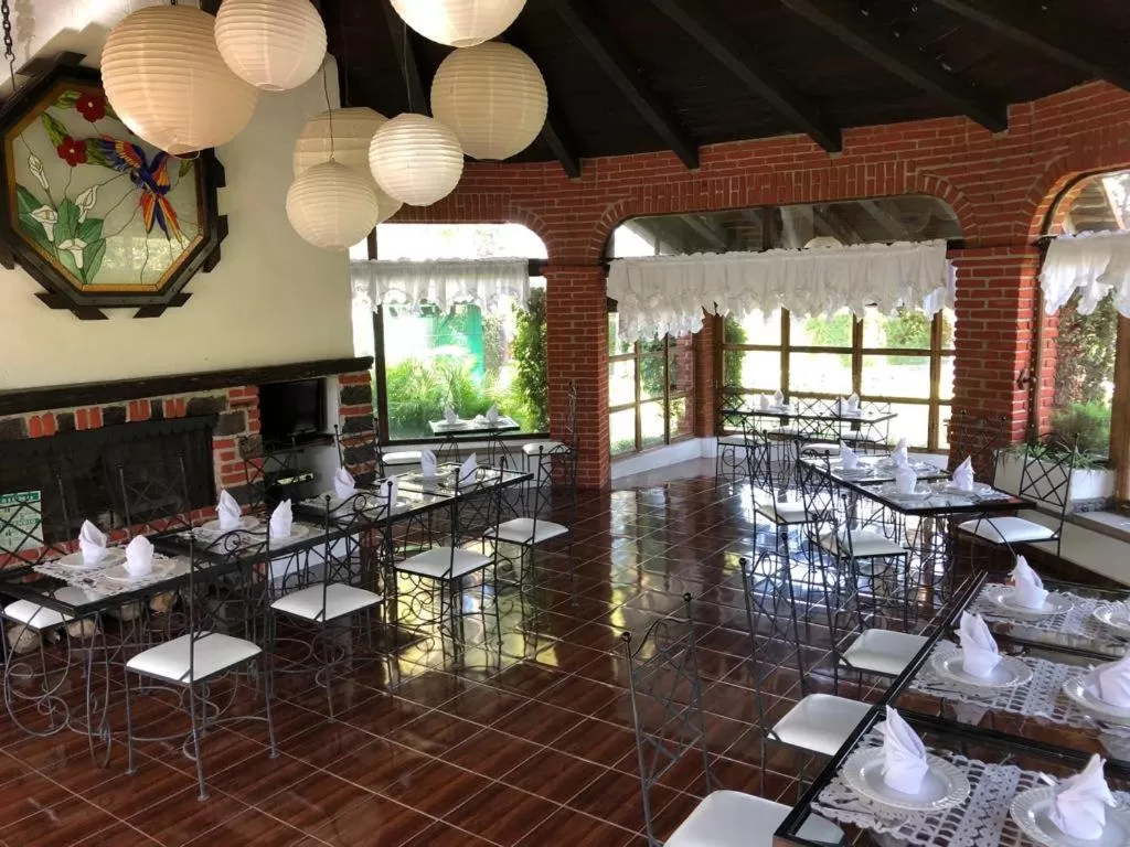 Restaurant/places to eat in Posada Los Alcatraces