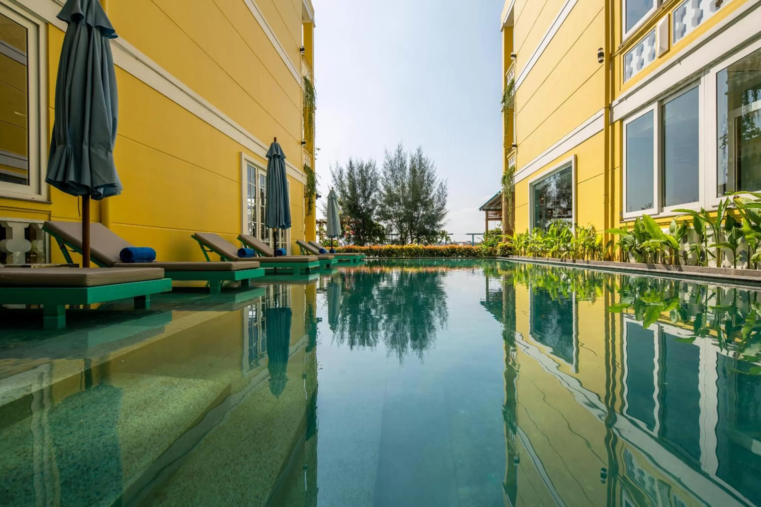Swimming Pool in TRIPLE Riverside Villa Hotel HoiAn