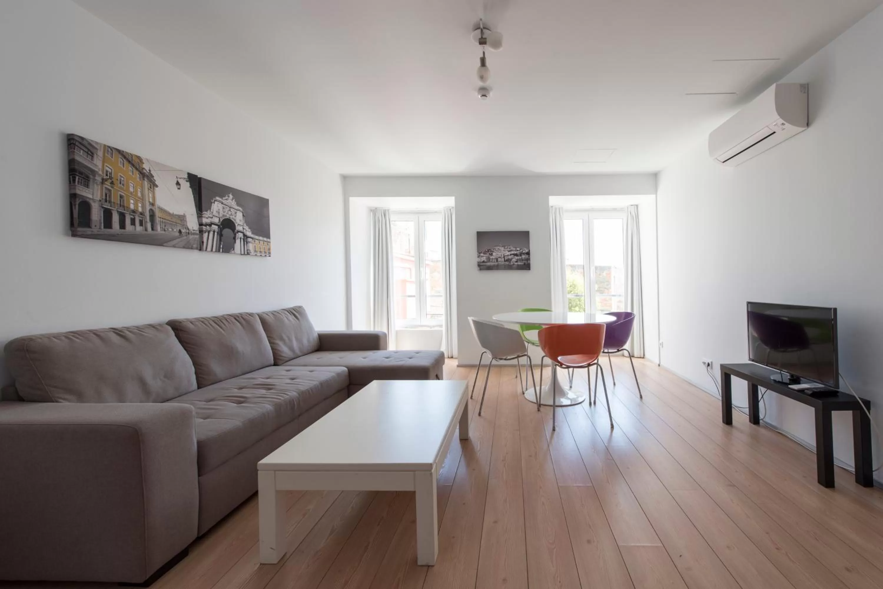 Living room in Alfama - Lisbon Lounge Suites