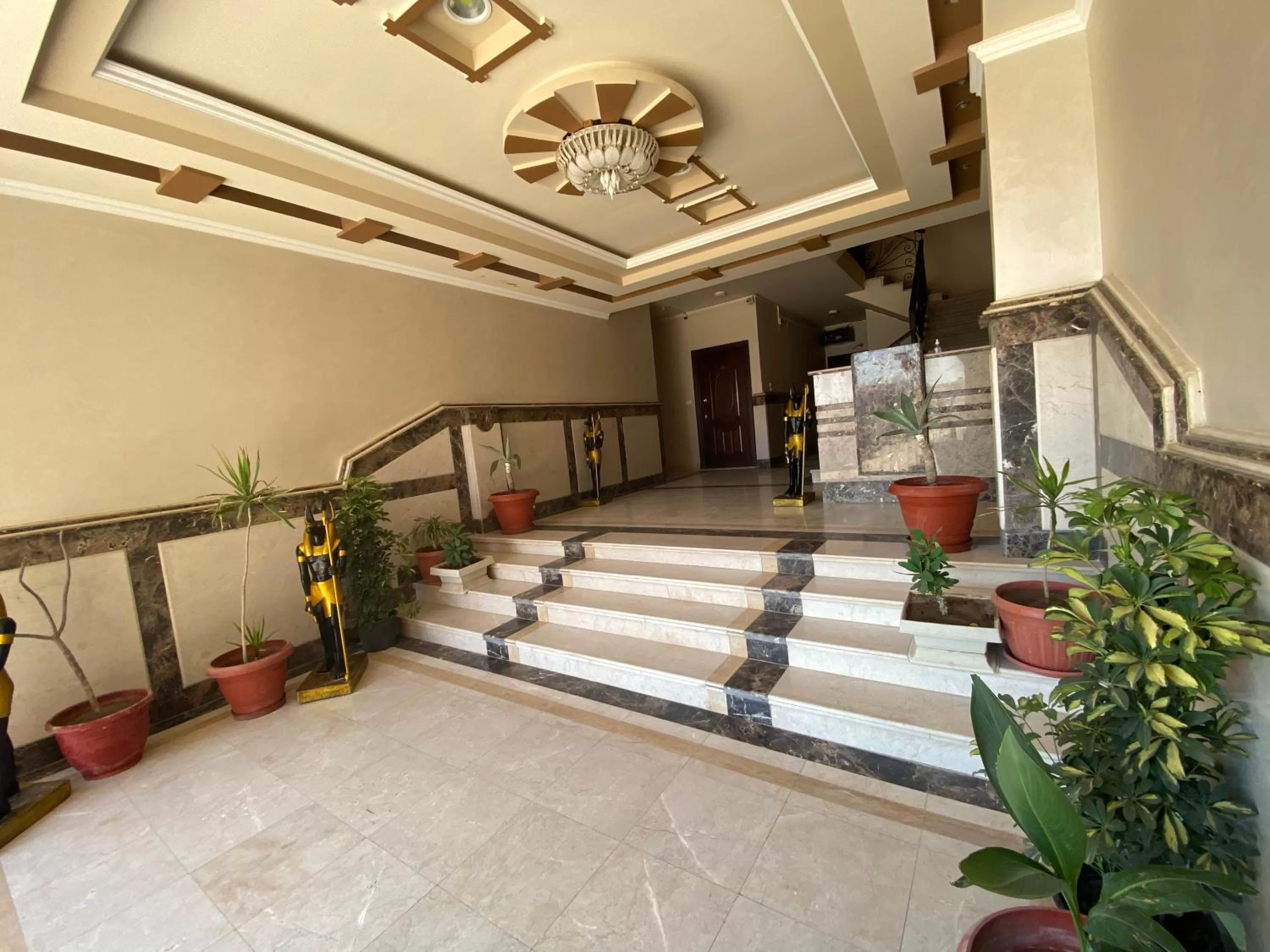 Lobby/Reception in Charbel apartments
