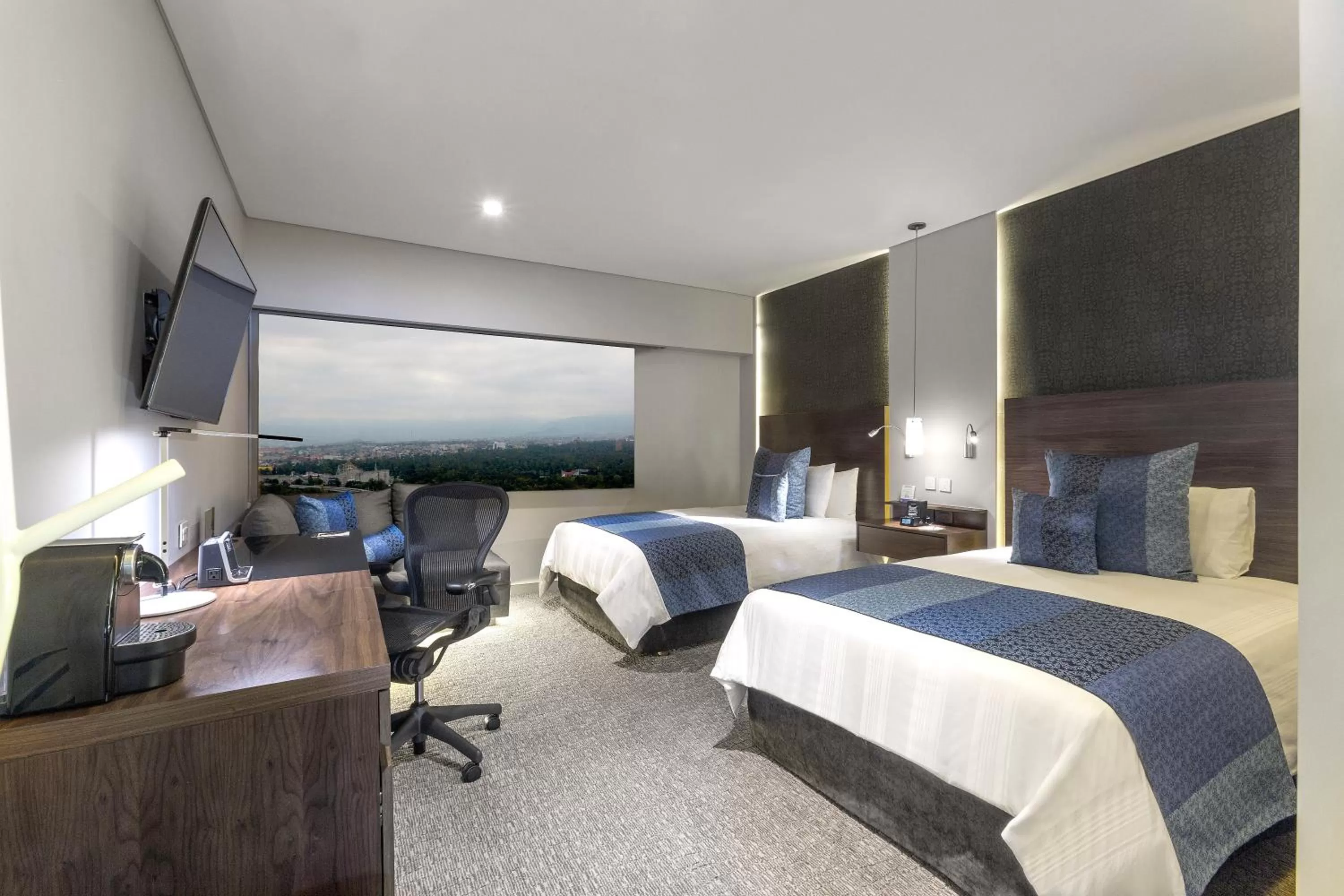 Bedroom, Bed in Presidente InterContinental Mexico City by IHG