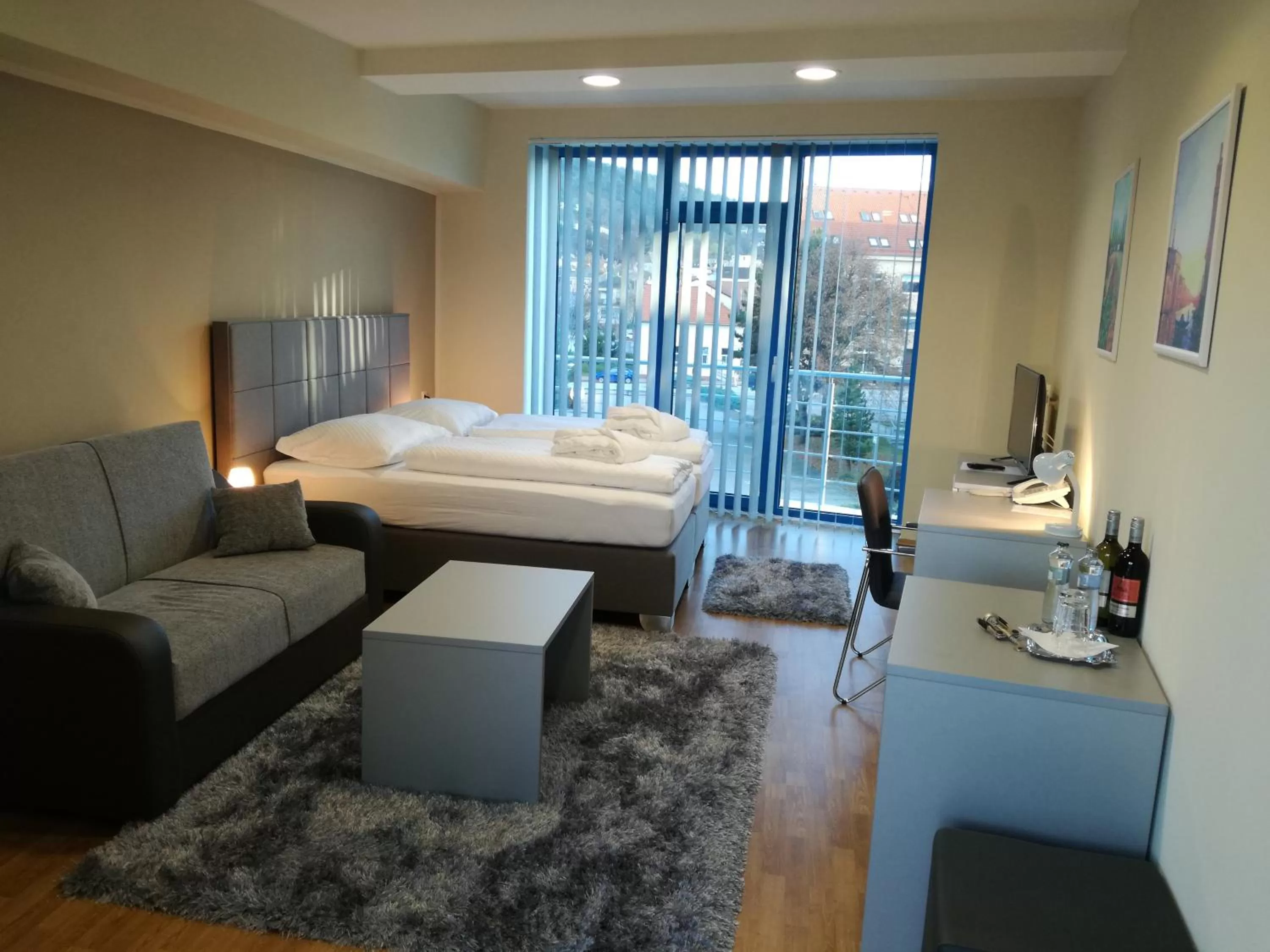 Photo of the whole room in garni Hotel S.O.G.* * *