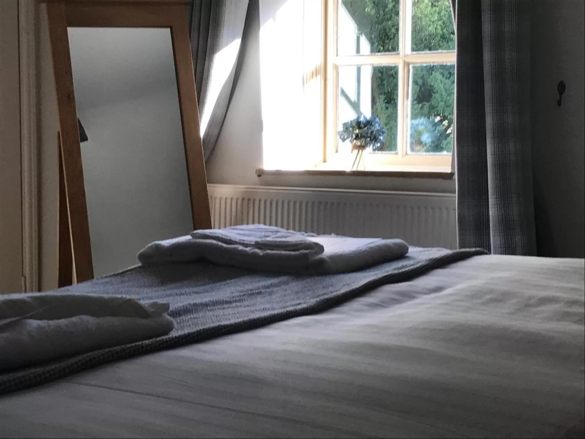 Bedroom, Bed in The Coach House Inn