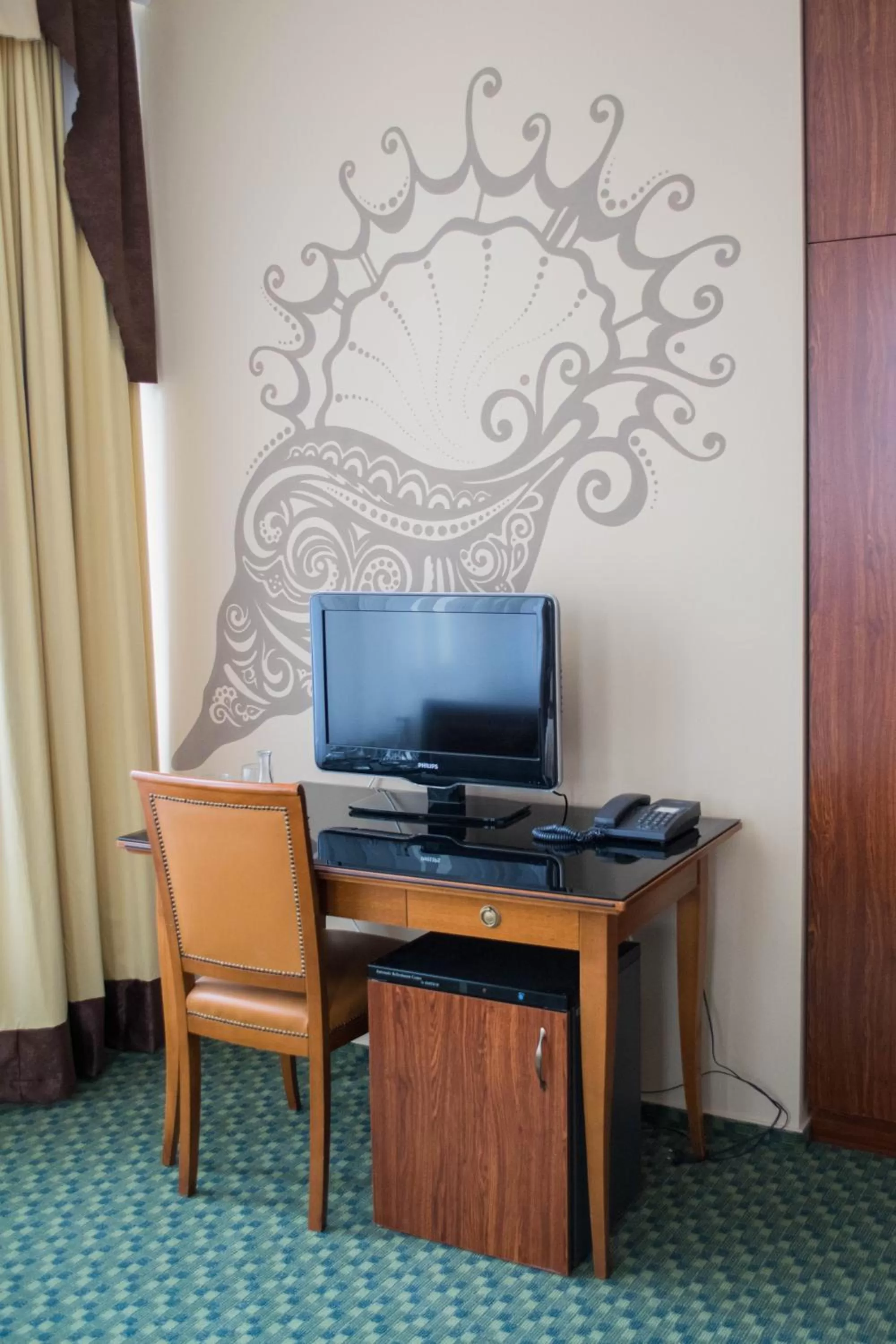 TV and multimedia in Petra Hotel