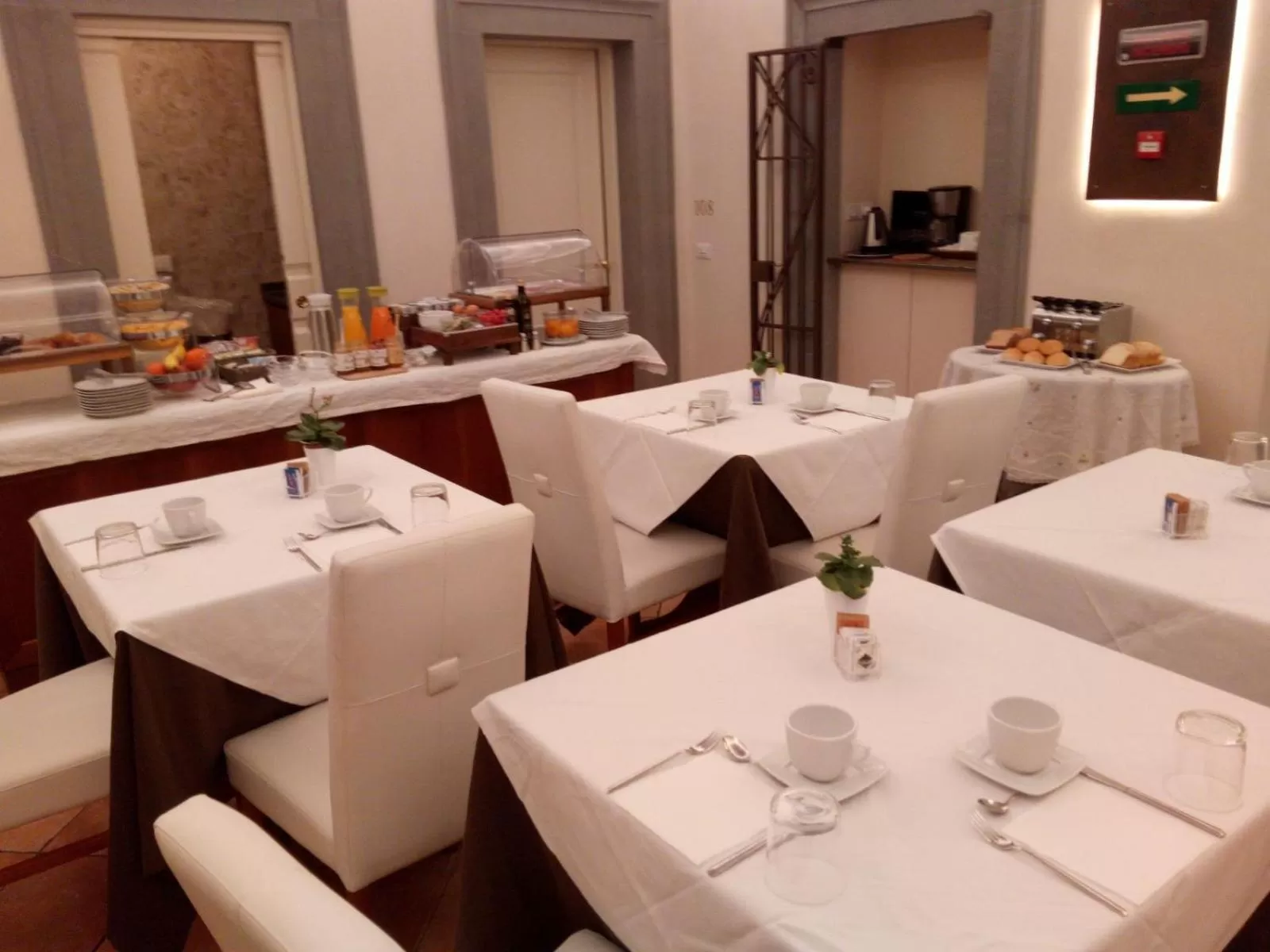 Breakfast in Hotel Renaissance