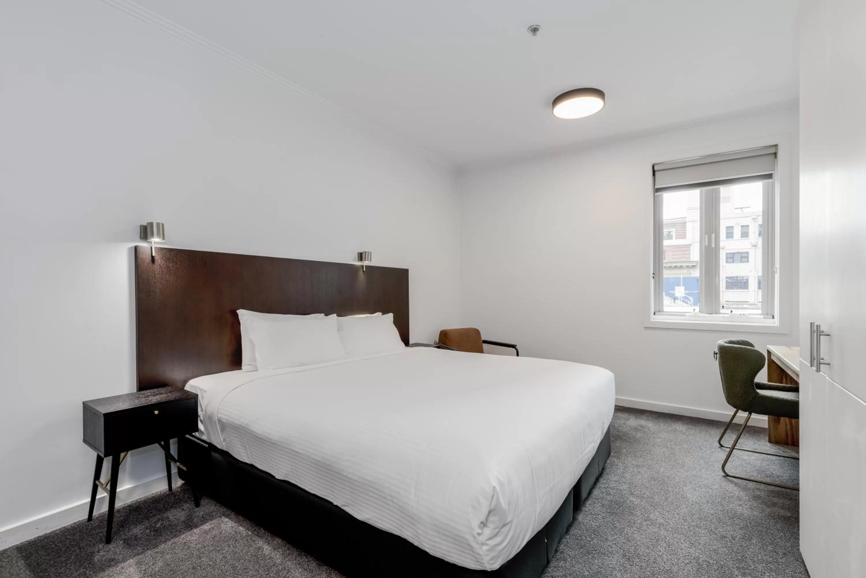 Bed in Alto Hotel On Bourke