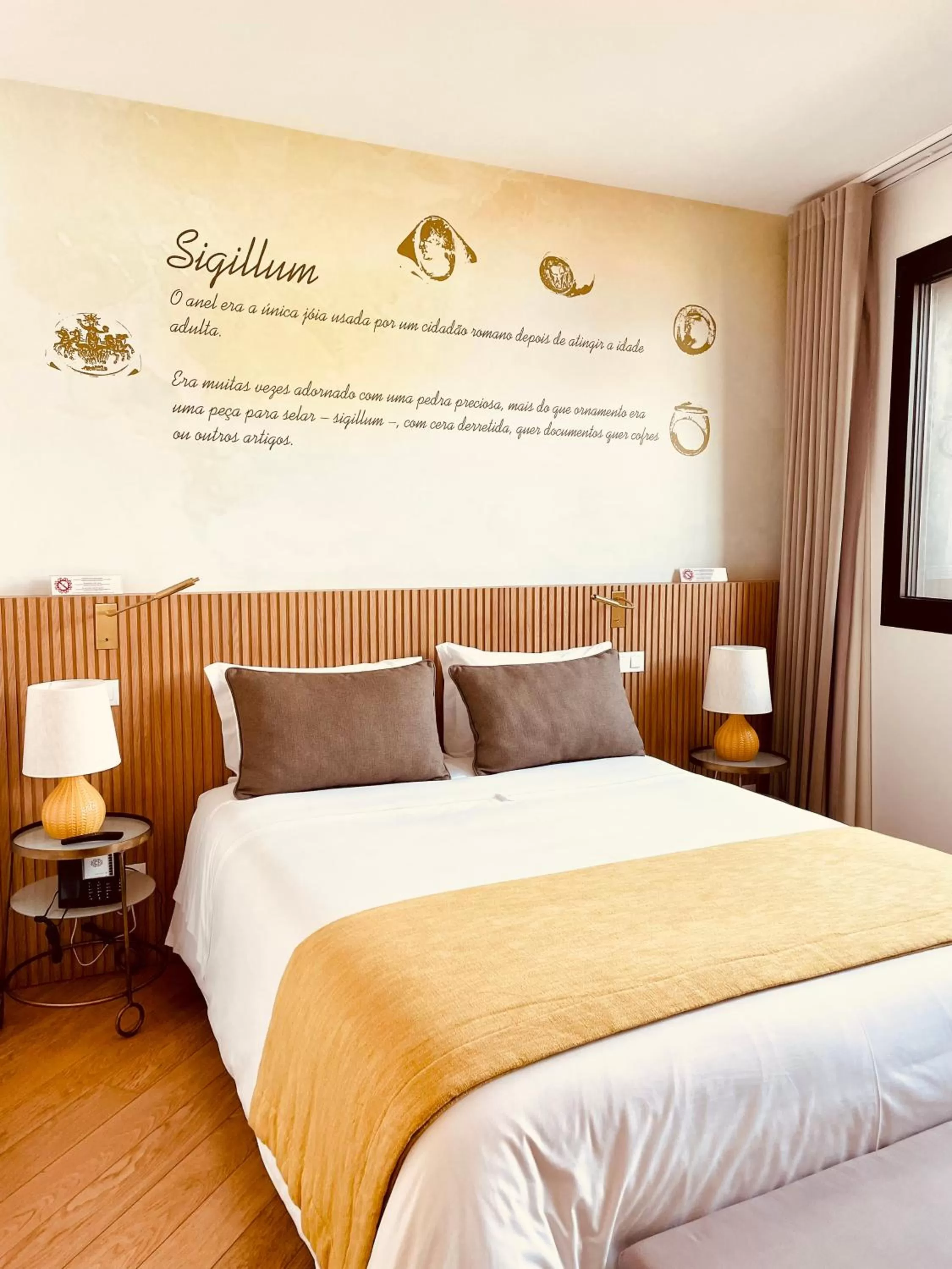 Bedroom, Bed in Castelo Hotel