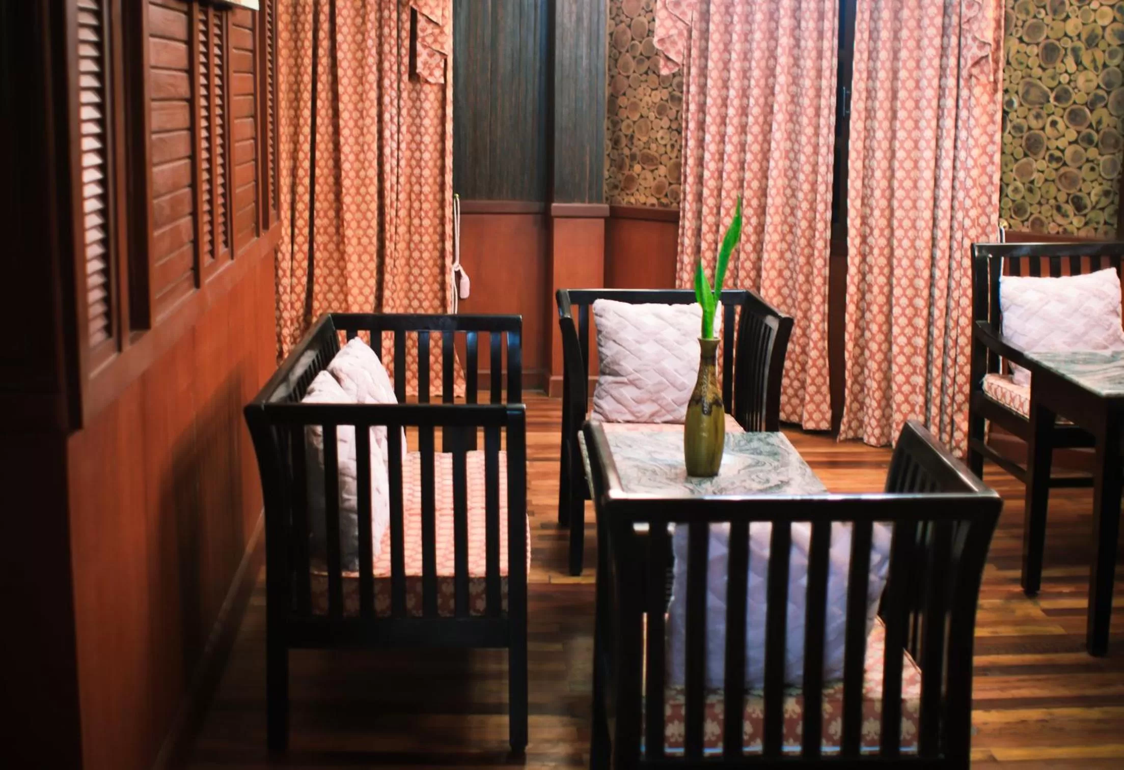 Business facilities in Kirirom Hillside Resort