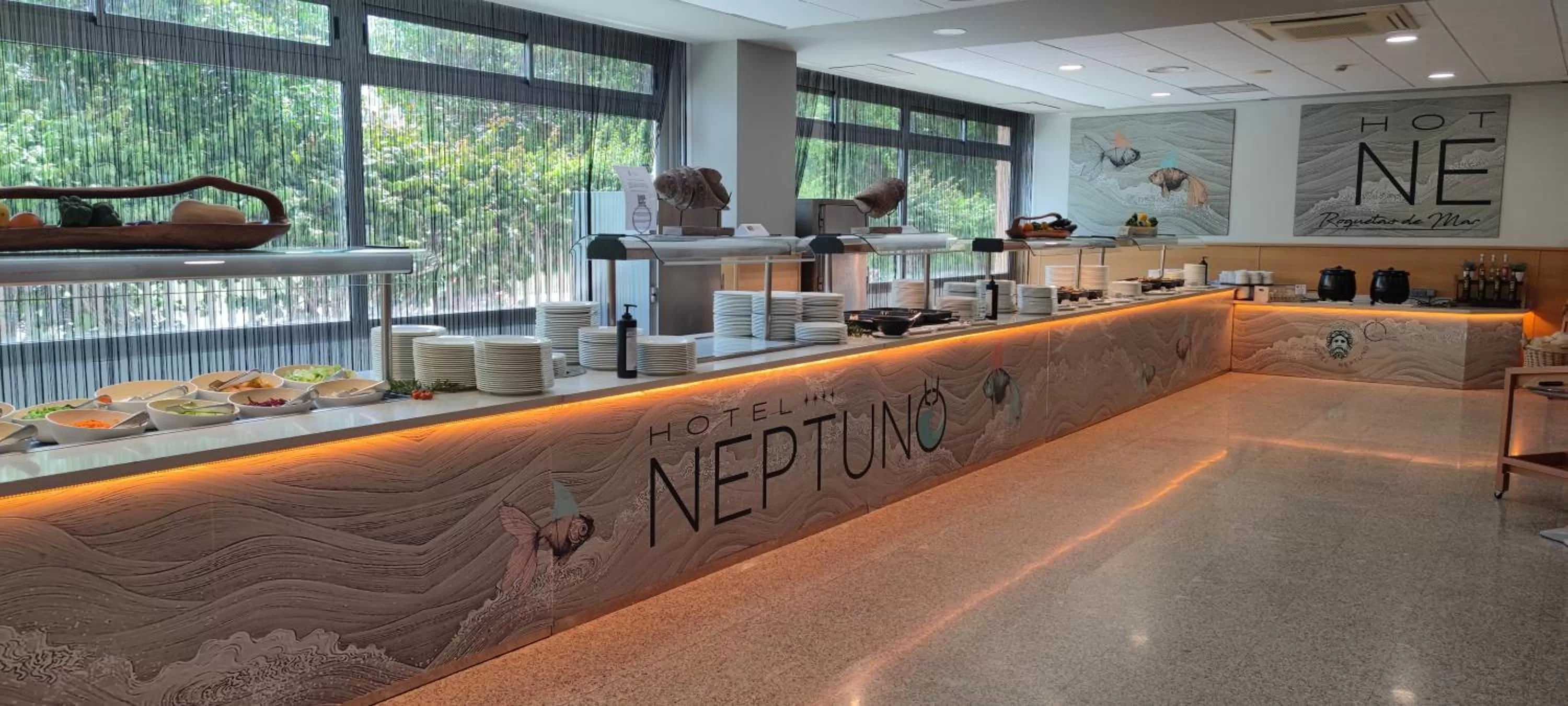 Restaurant/places to eat in Hotel Neptuno by ON Hotels Group