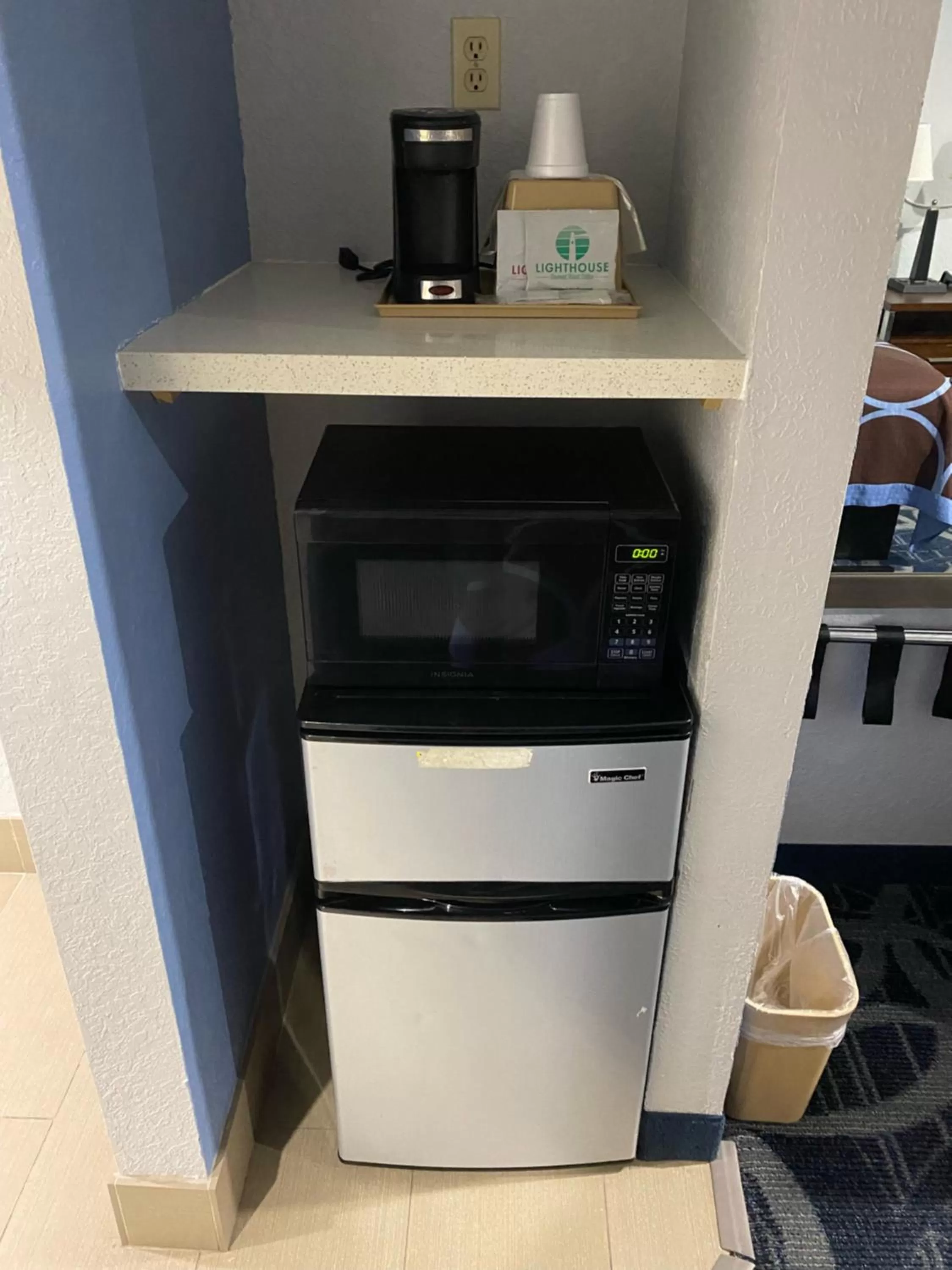 minibar in Super 8 by Wyndham Houston Hobby Airport South