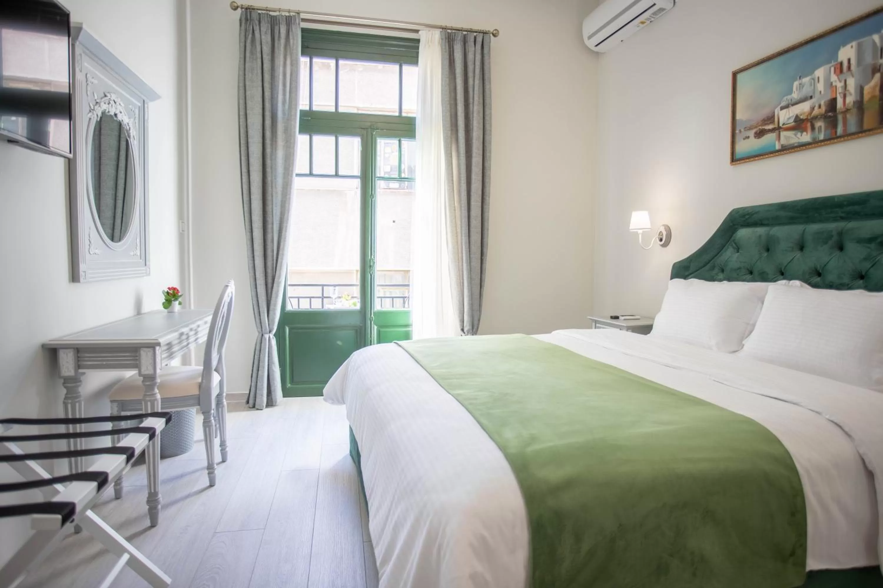 Bedroom, Bed in Pandrosos Divine Suites