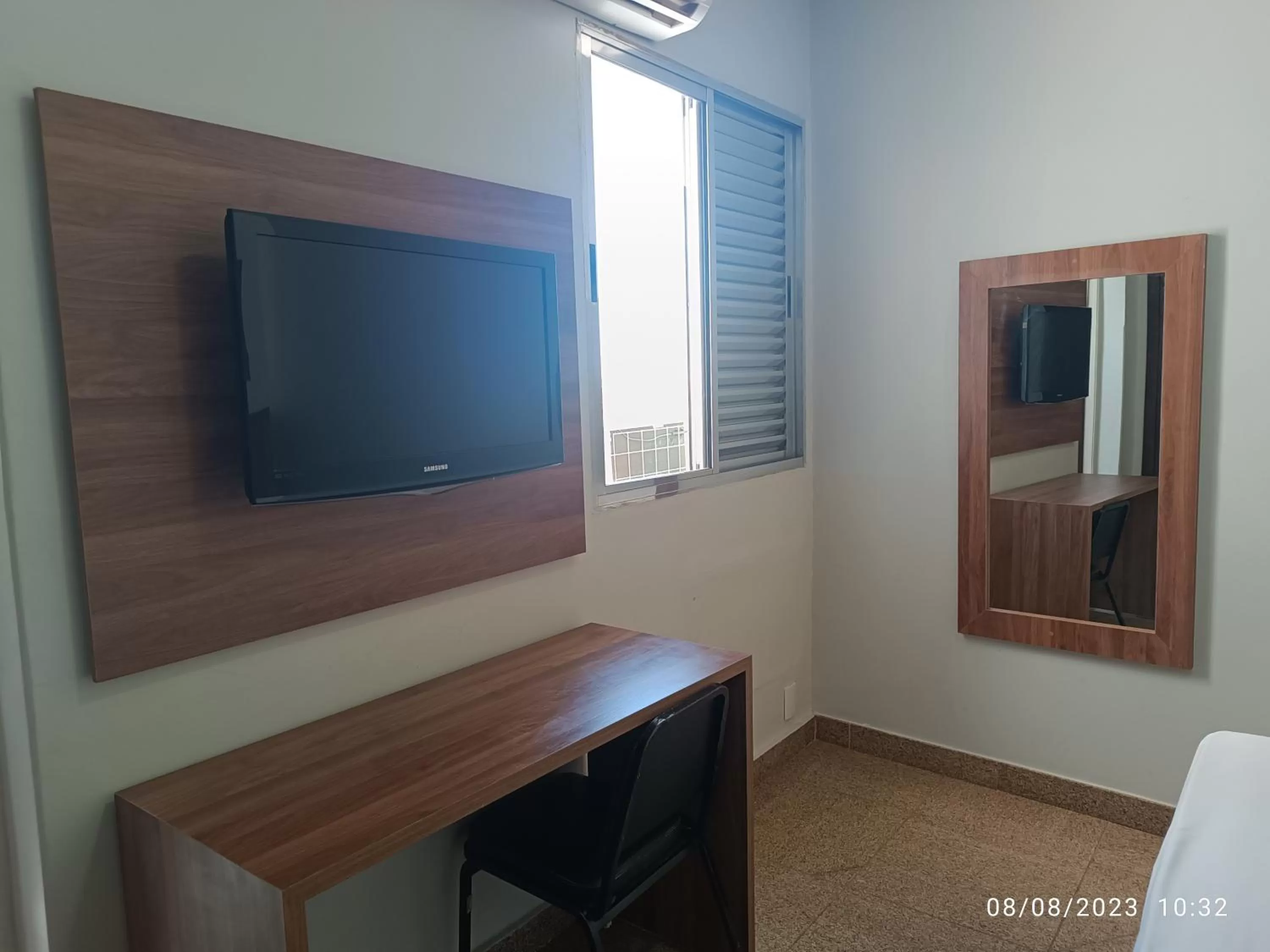 hair dresser in Hotel Oscar Blue Montes Claros