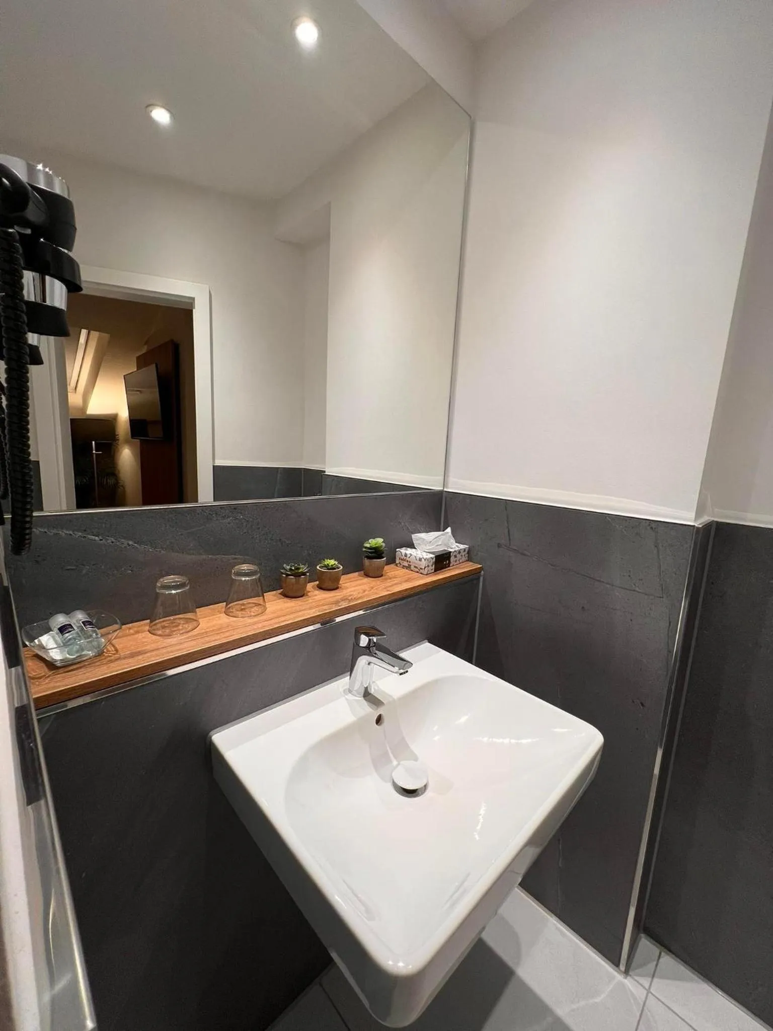 Bathroom in Hotel-Restaurant Amadeus