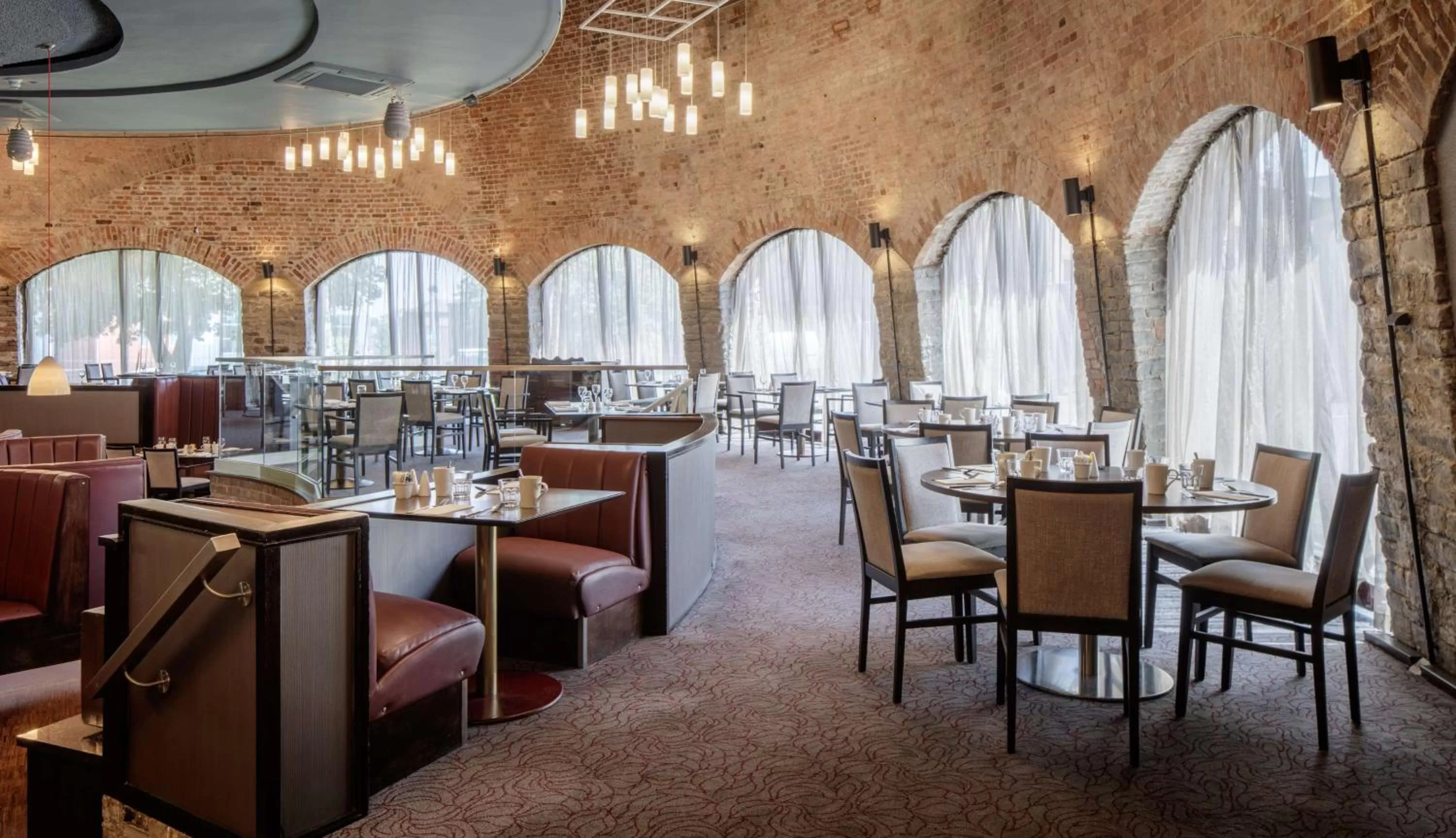 Restaurant/places to eat in DoubleTree by Hilton Bristol City Centre