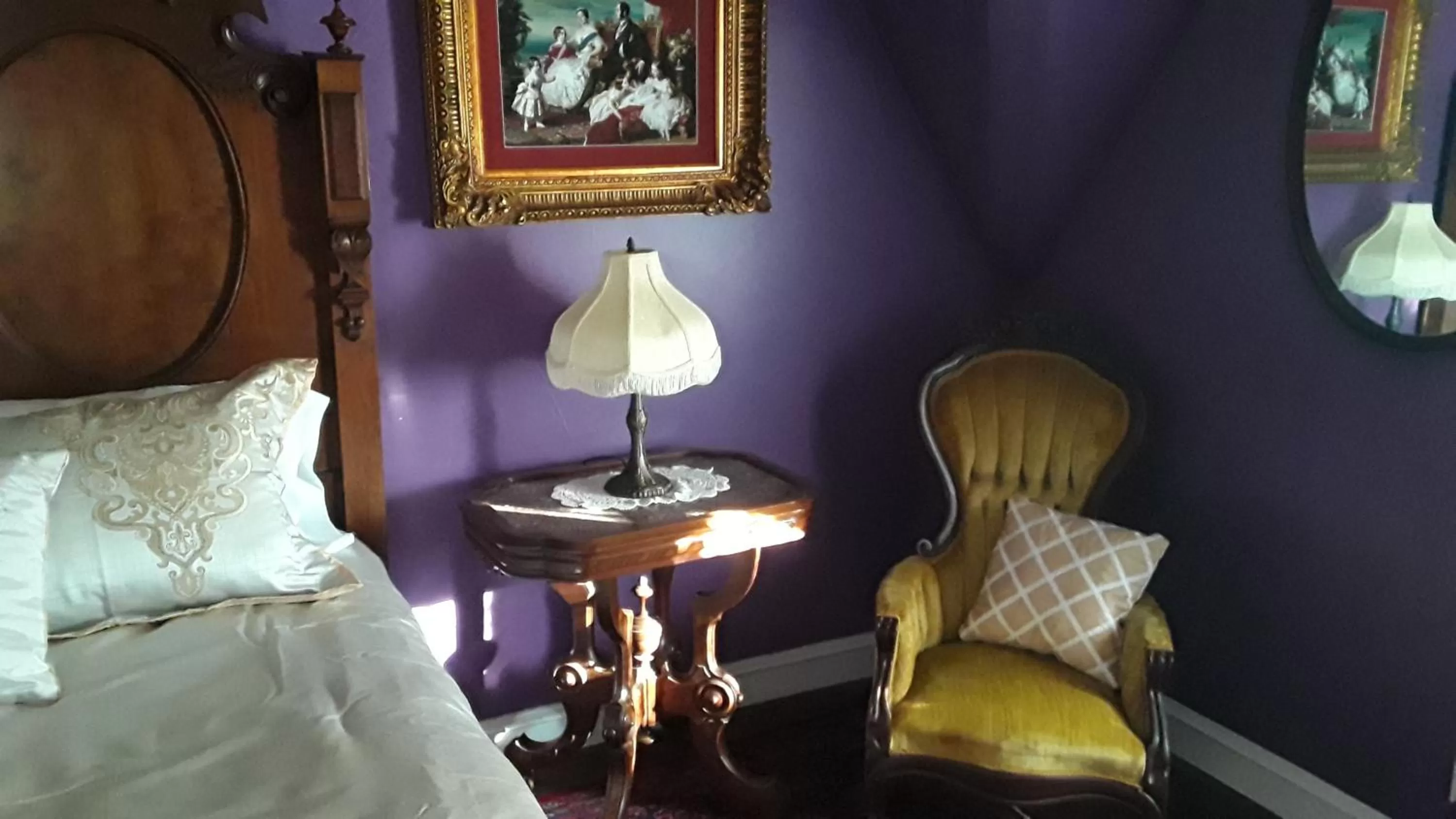 Bedroom, Seating Area in Gifford-Risley House Bed and Breakfast