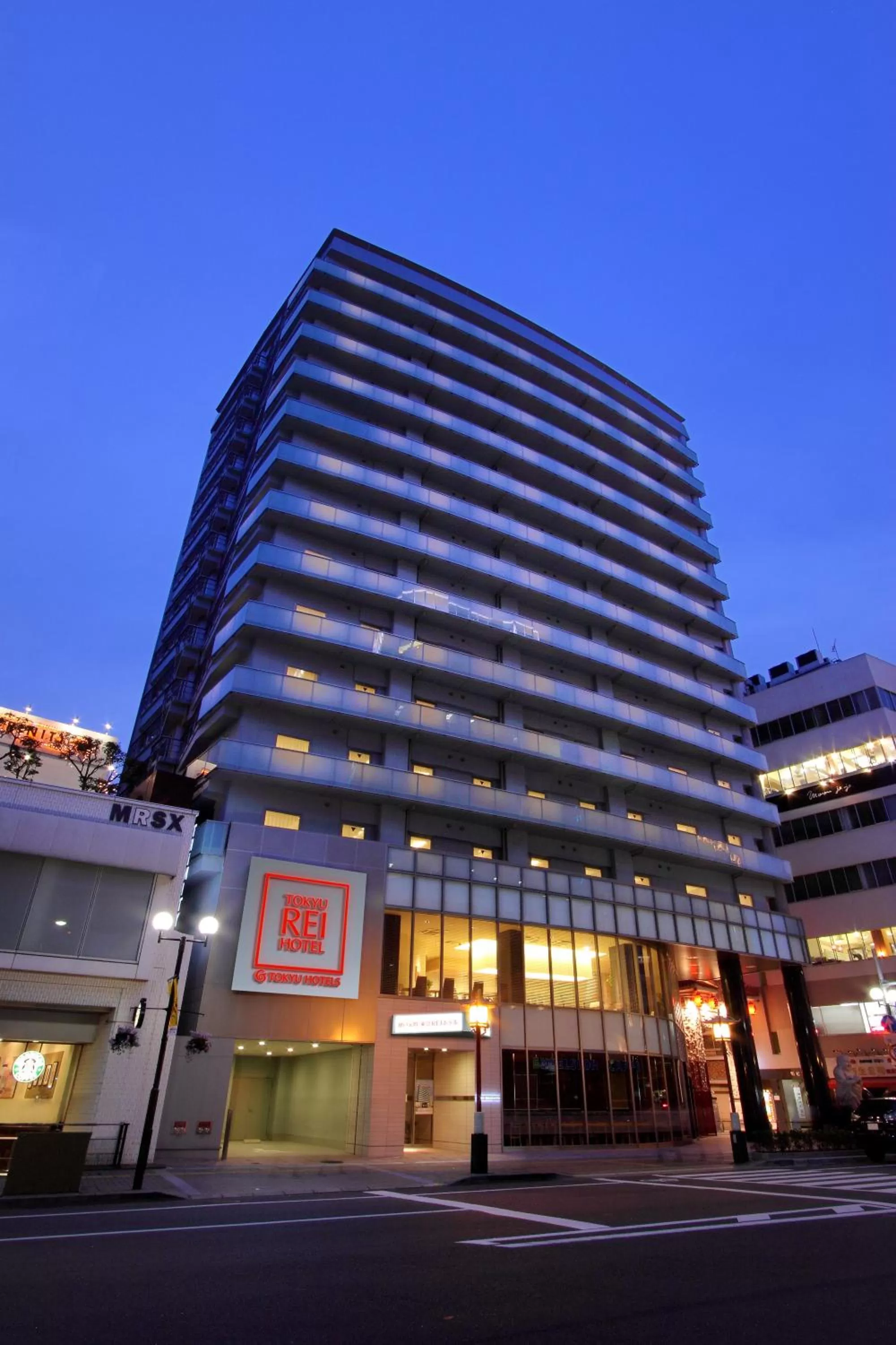 Property building in Kobe Motomachi Tokyu REI Hotel