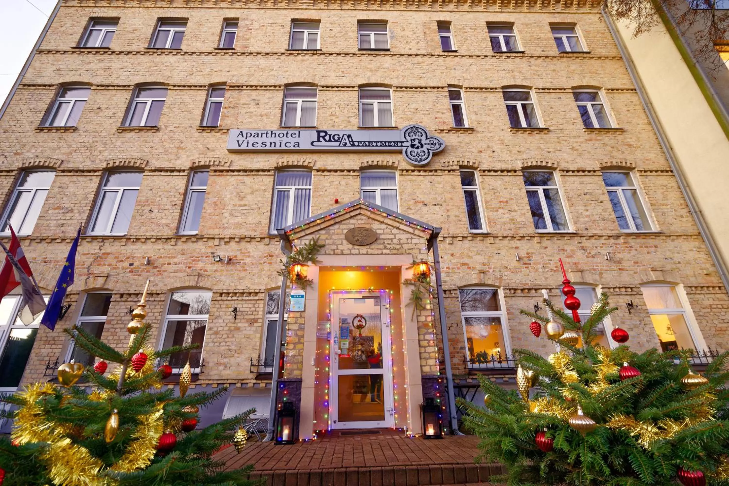 Property building in RIGAAPARTMENT SONADA Self-Service Aparthotel - Private Parking