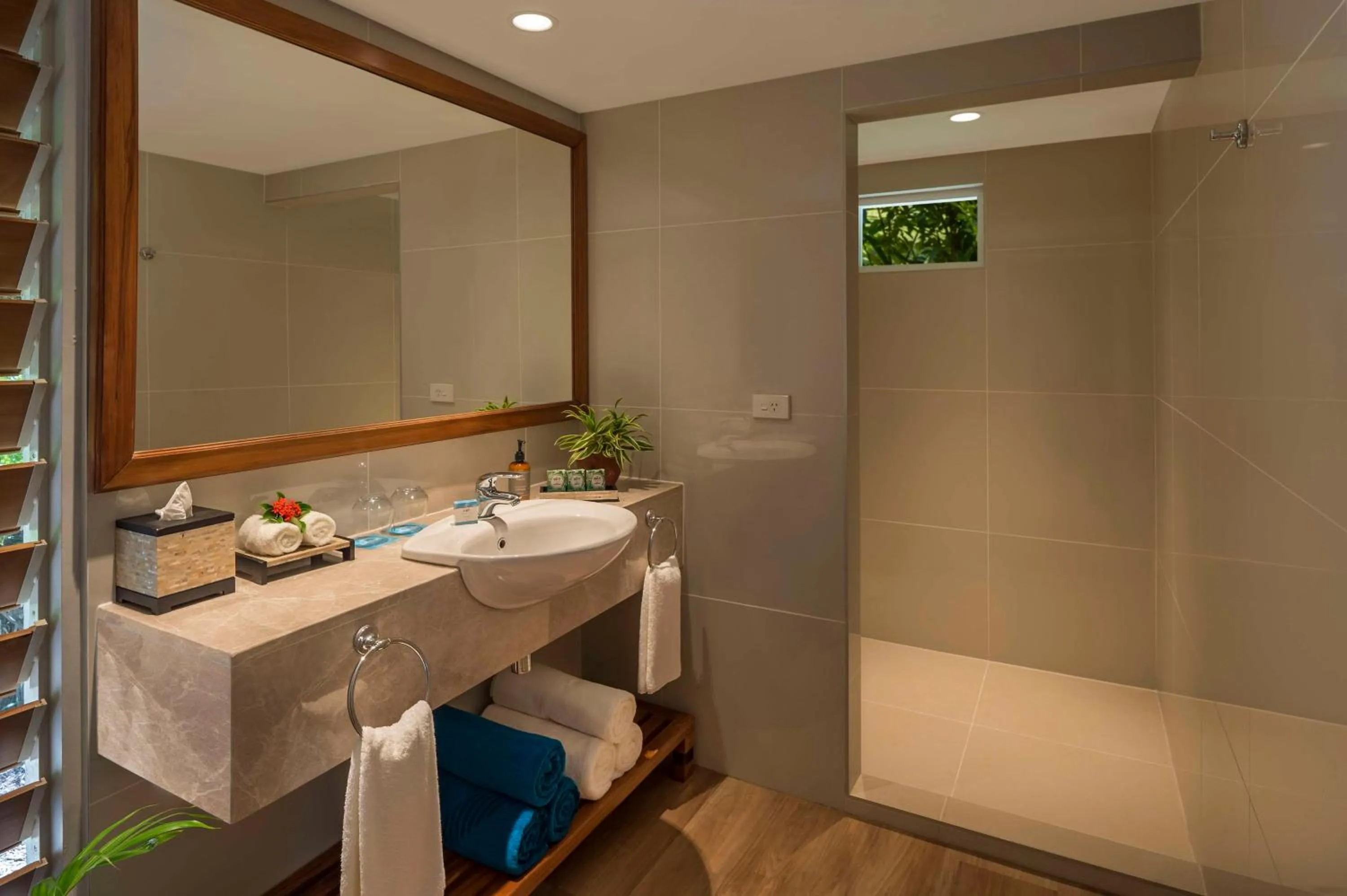 Bathroom in Outrigger Fiji Beach Resort