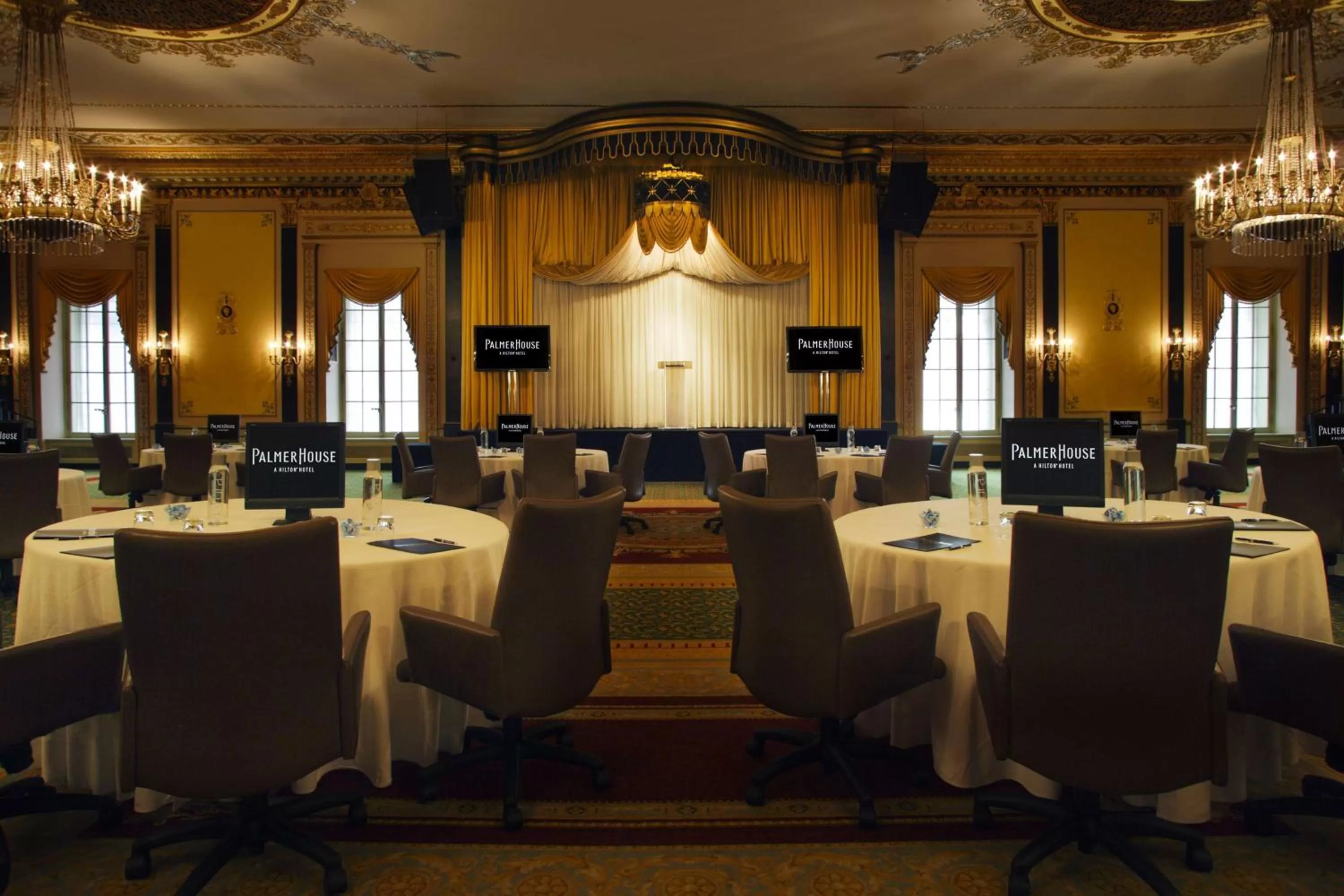 Meeting/conference room in The Palmer House Hilton