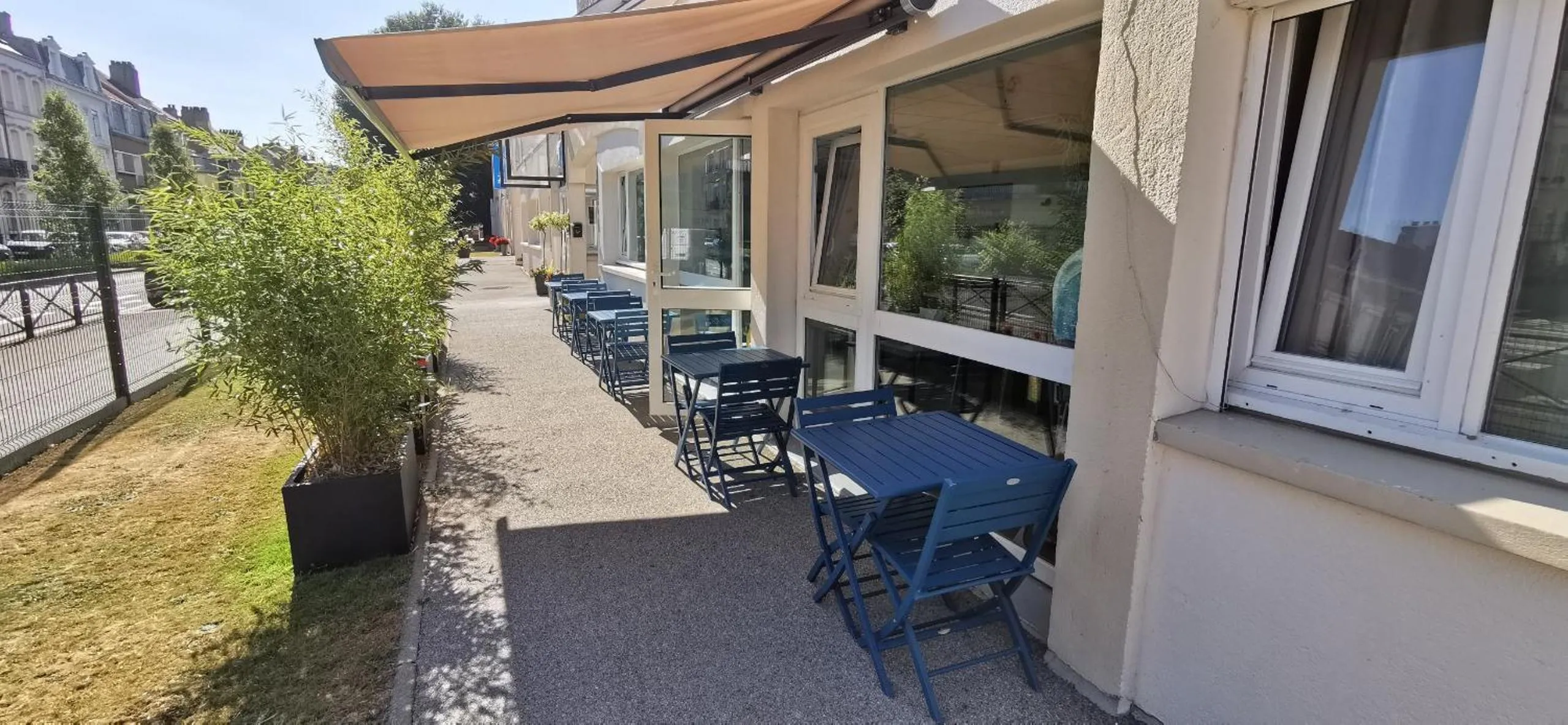 Patio in Ibis Budget Boulogne-Sur-Mer Centre les Ports