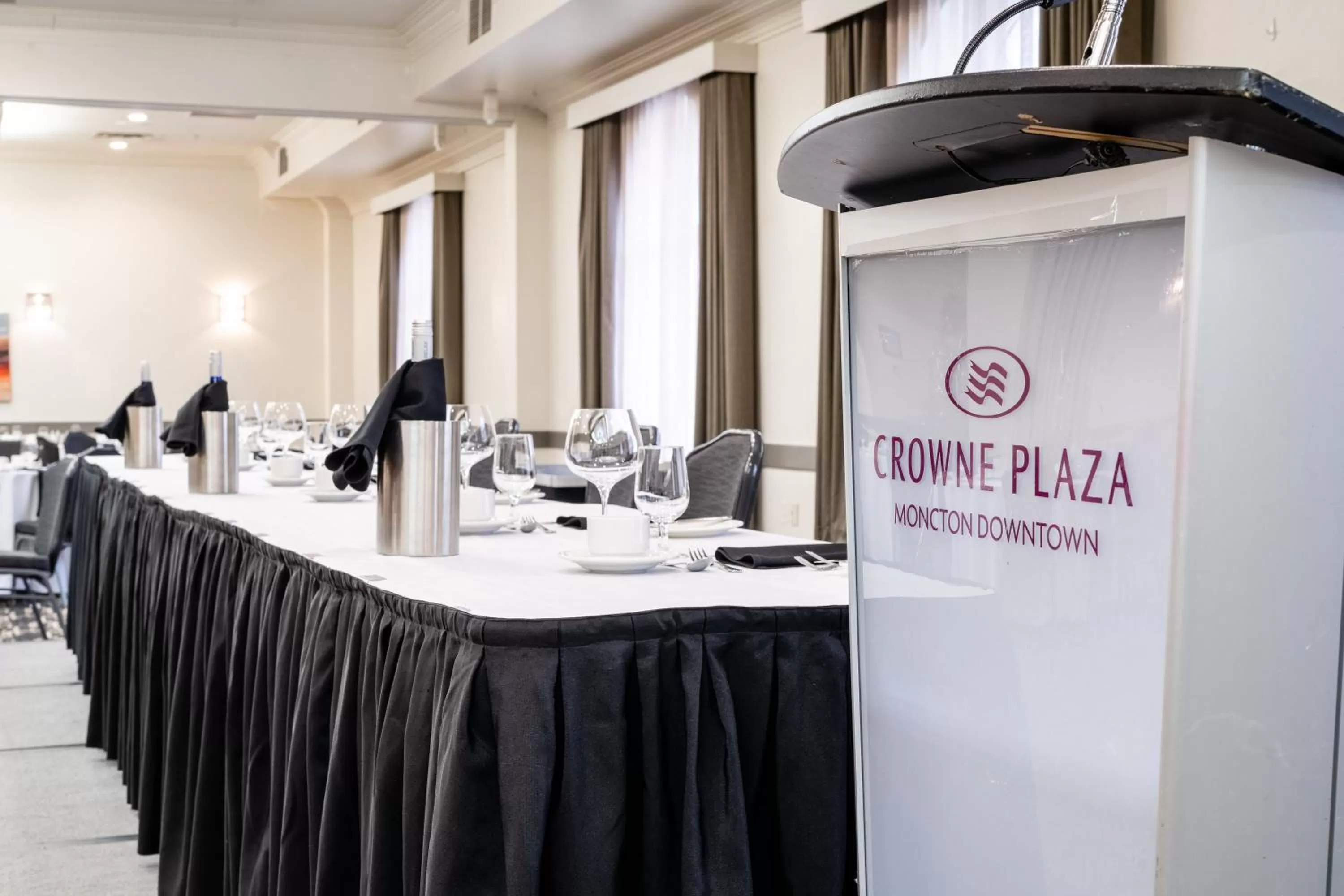 Banquet/Function facilities in Crowne Plaza Hotel Moncton Downtown by IHG