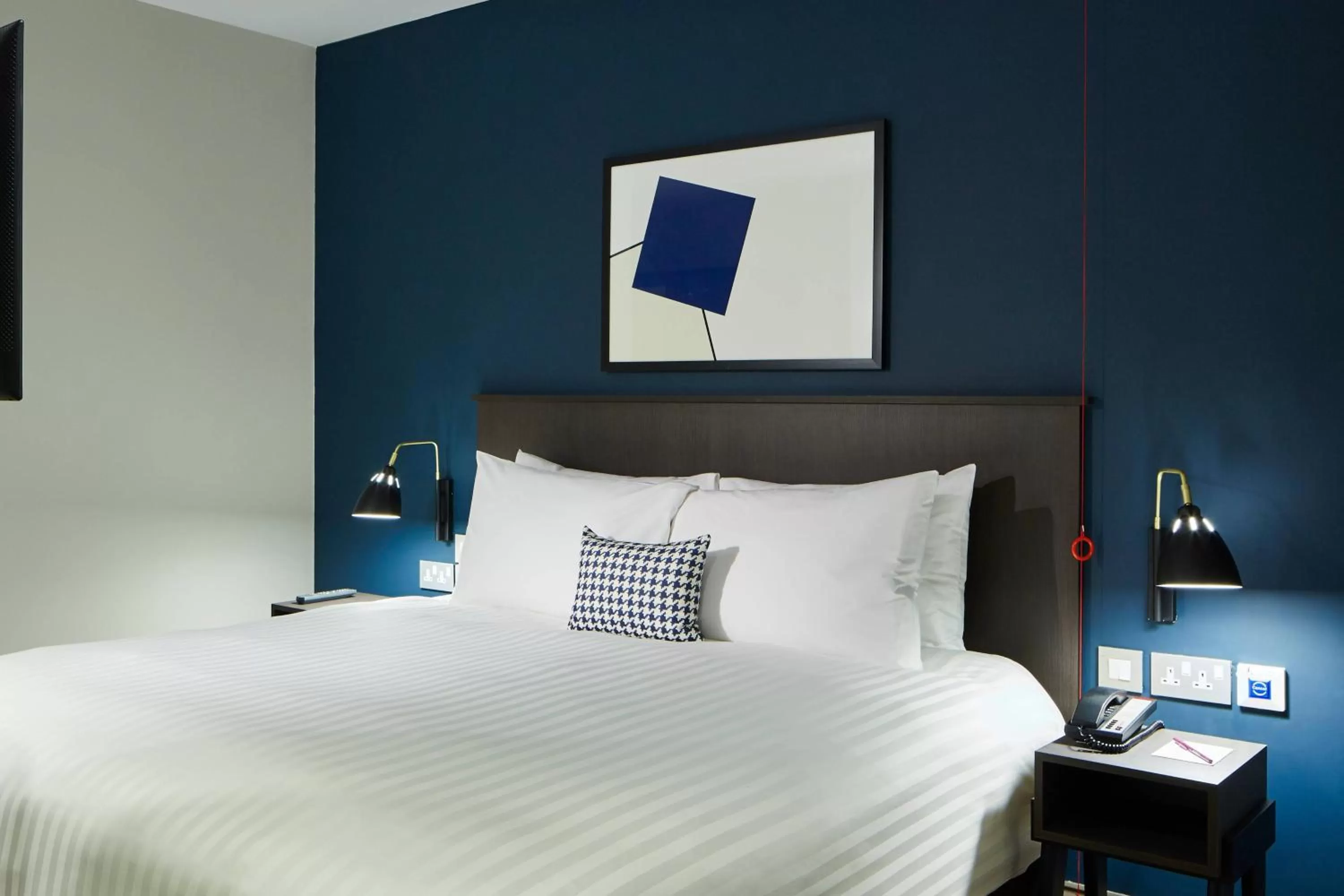 Bedroom, Bed in Residence Inn by Marriott London Tower Bridge