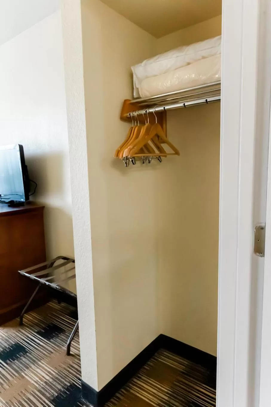 Country Inn & Suites by Radisson, Helen, GA