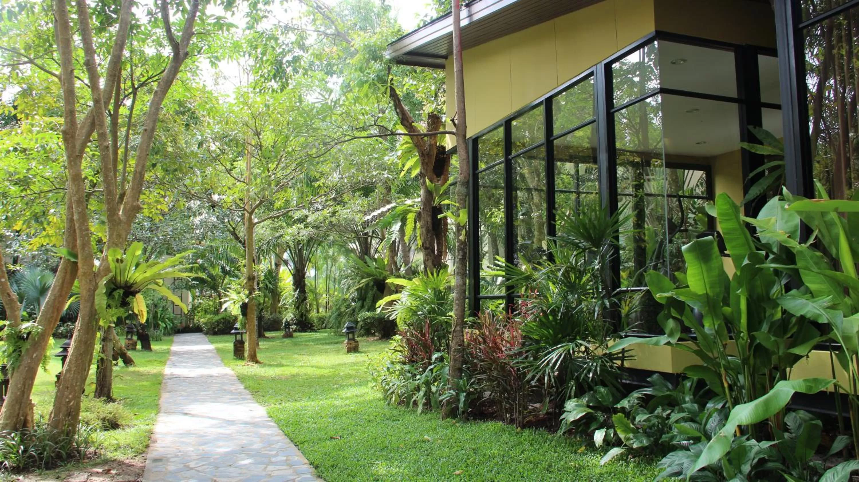 Facade/entrance in Krabi La Playa Resort