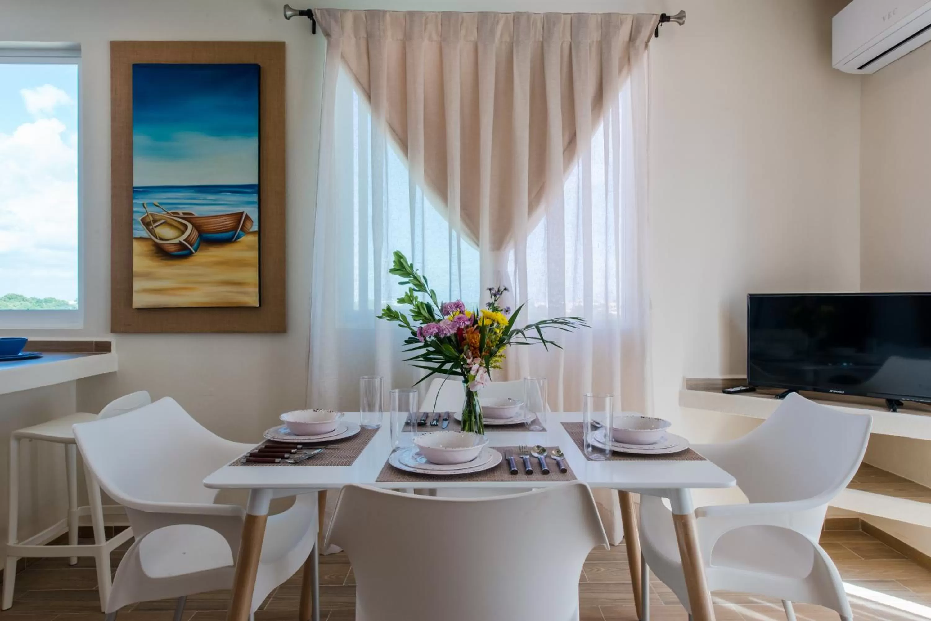 Dining area in Casa Leo