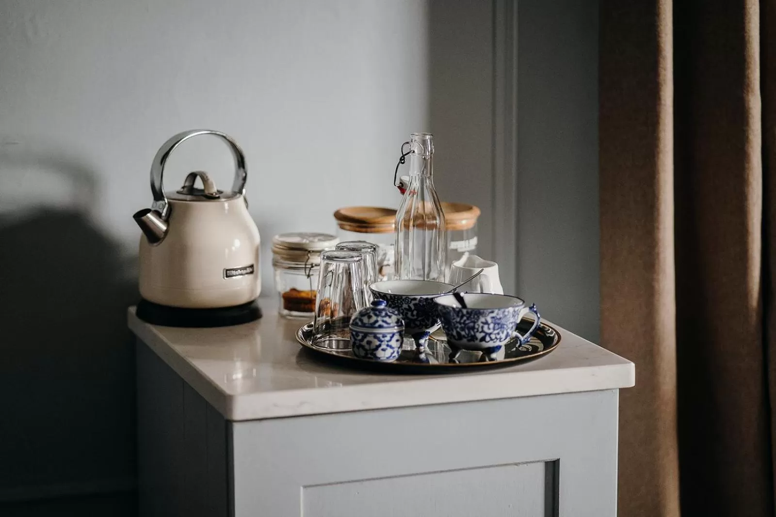 Coffee/tea facilities in Verzon House