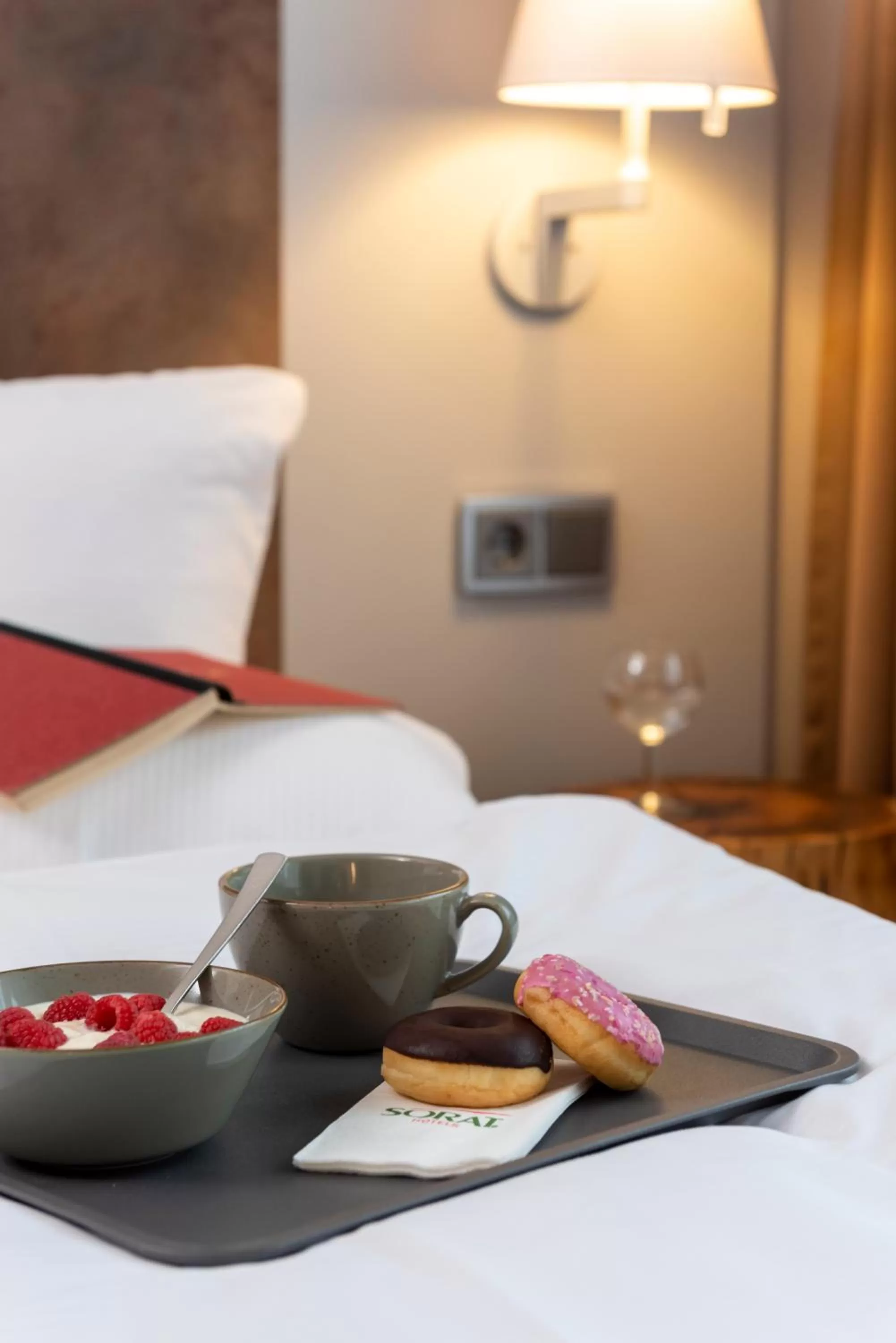 Bed in SORAT Hotel Berlin