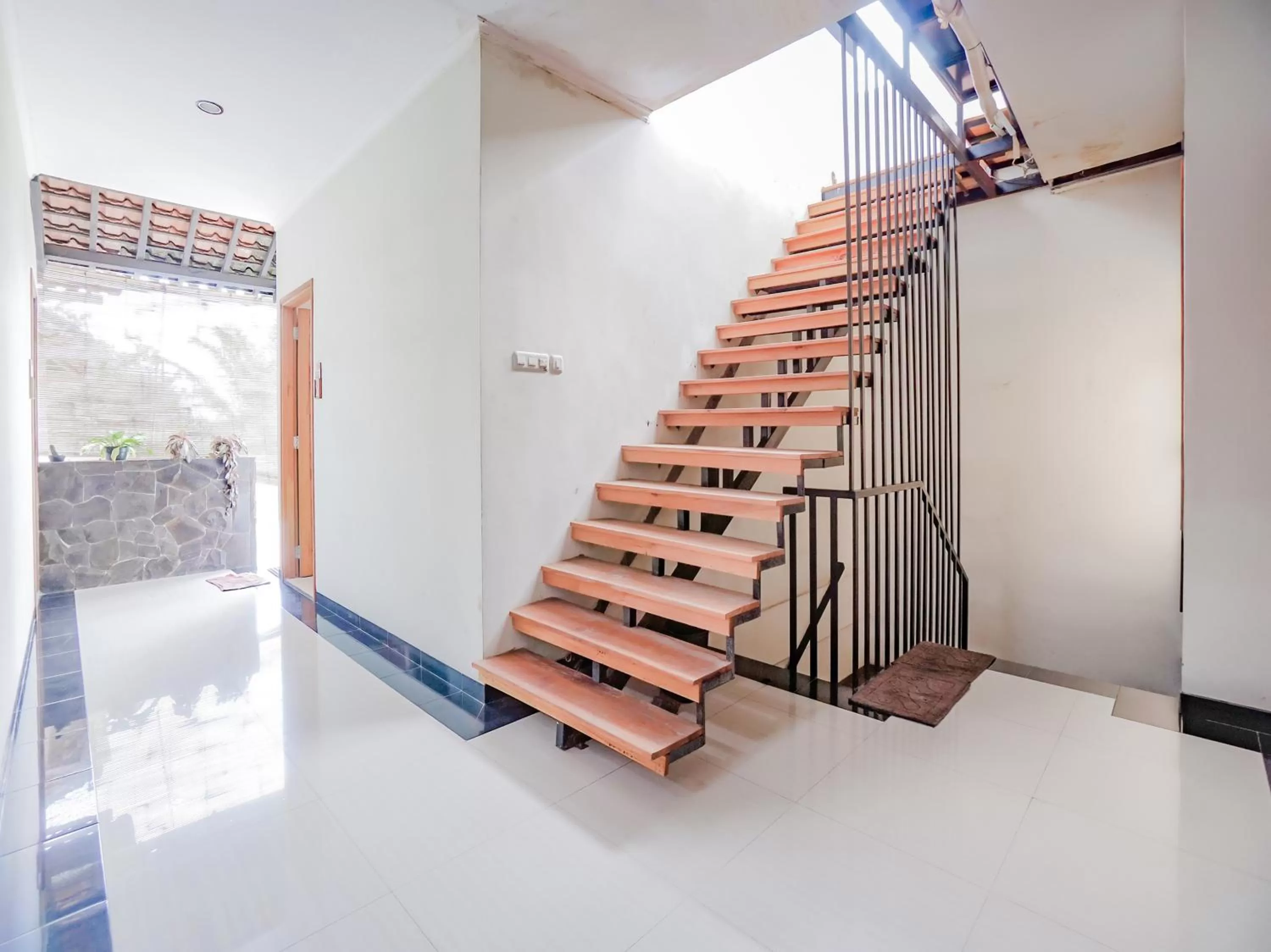 Area and facilities in SUPER OYO 90319 Angler Guest House Malang